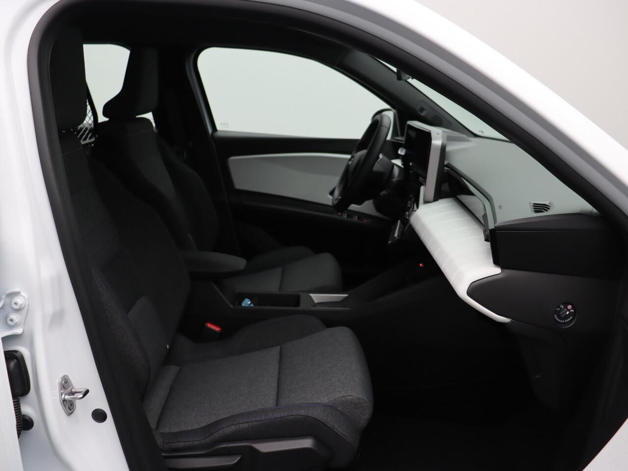 Renault 4 Evolution Comfort range | Achteruitrijcamera | Cruise control met snelheidsbegrenzer | Elektronisch geregelde airconditioning