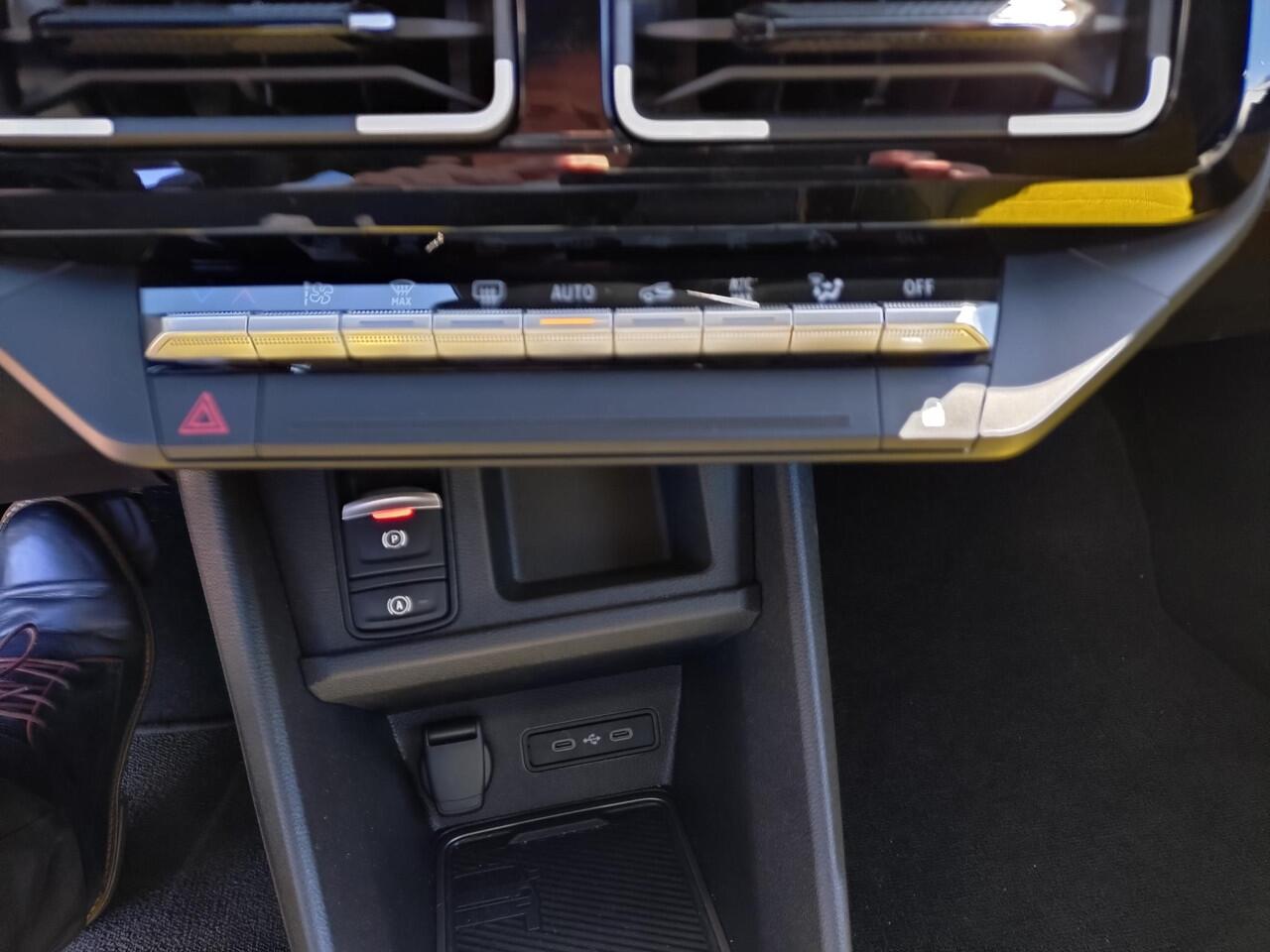 Renault 5 comfort range iconic cinq 52 kWh / PACK SAFETY & ADVANCED DRIVING ASSIST