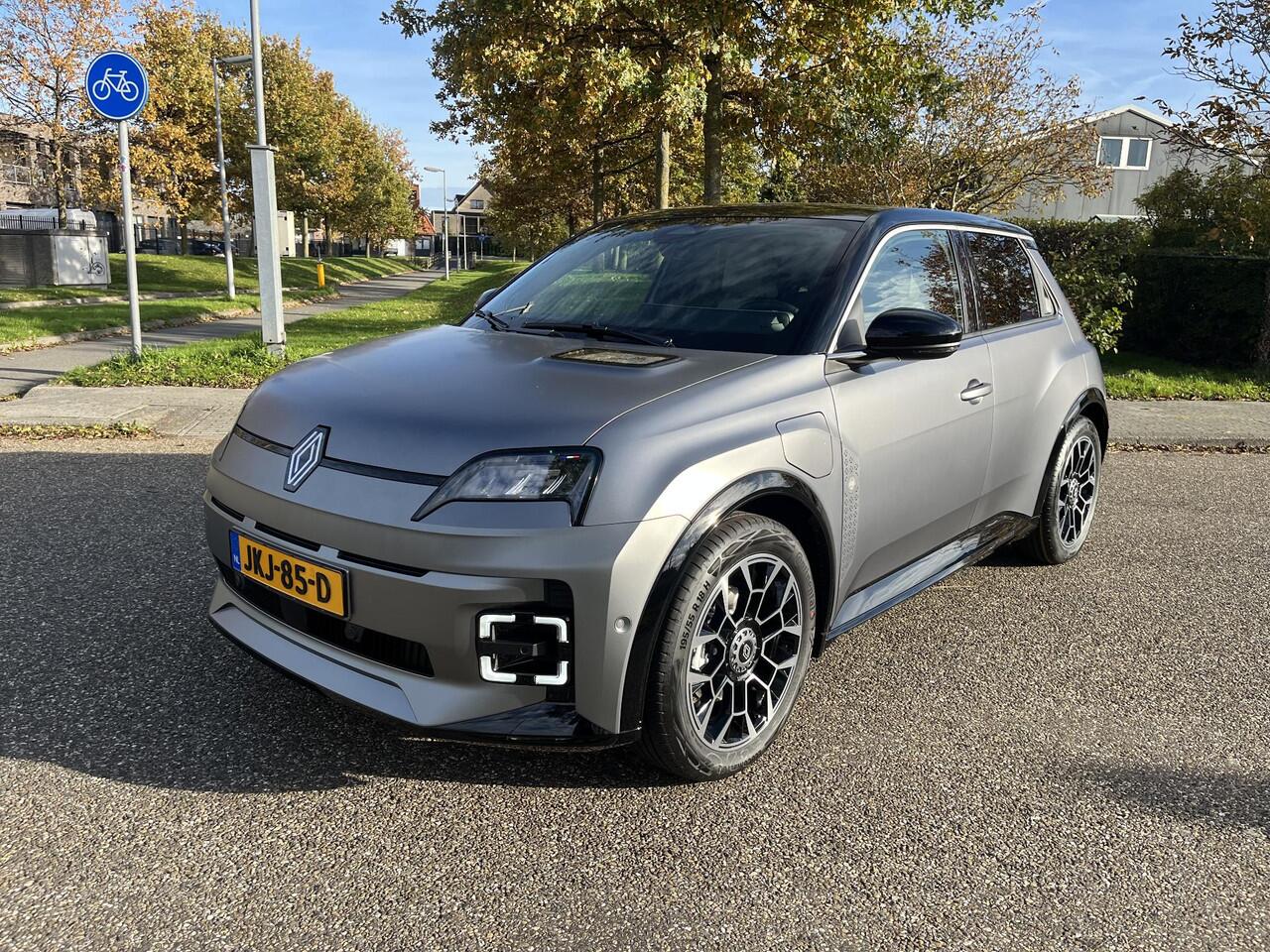 Renault 5 comfort range Roland-Garros 52 kWh APPLE CARPLAY ANDROID AUTO / CLIMATE CONTROLE / NAVIGATIE / PACK SAFETY & ADVANCED DRIVING ASSIST.