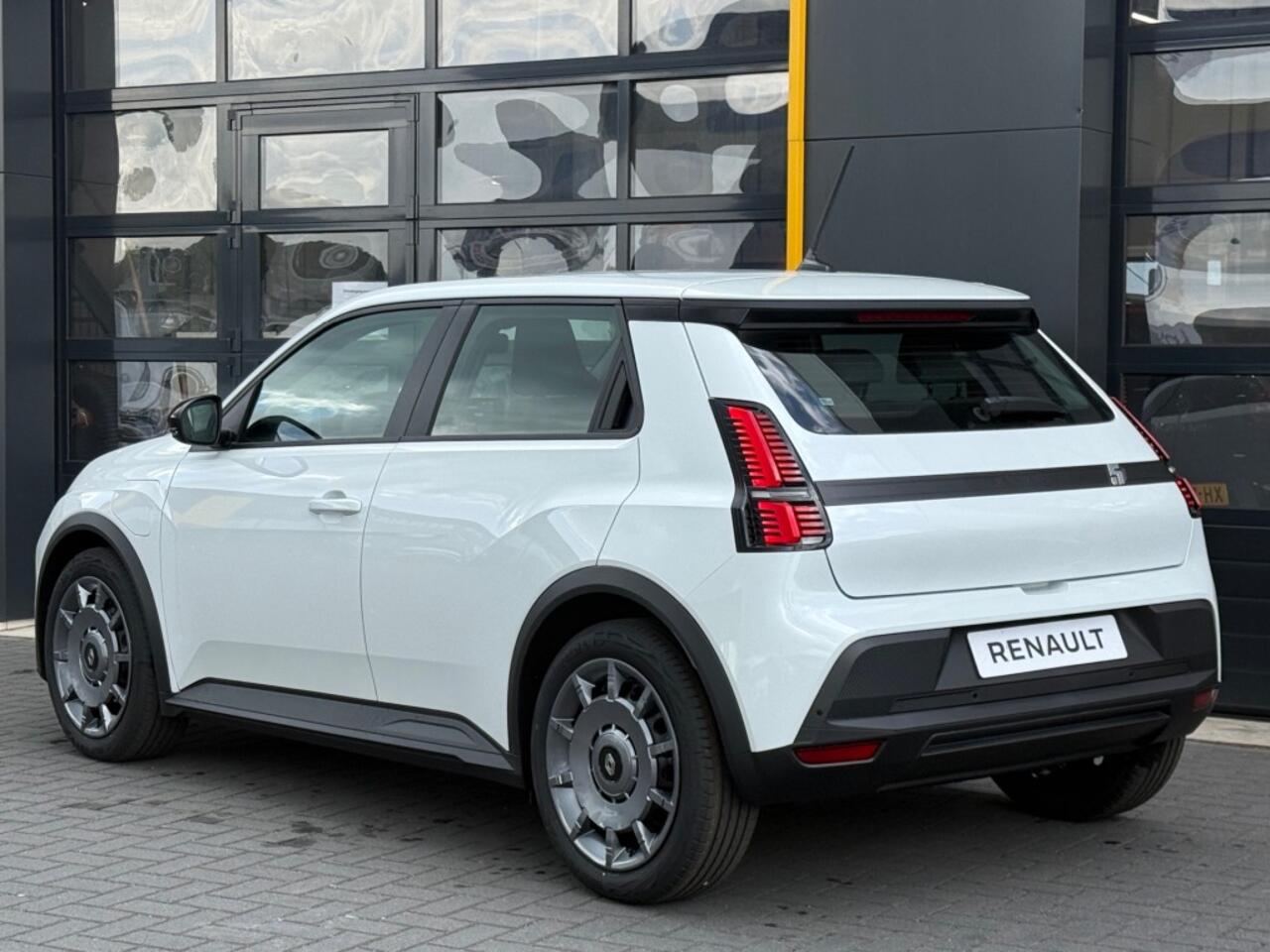 Renault 5 E-TECH 100% ELECTRIC Evolution 120pk Pack Winter