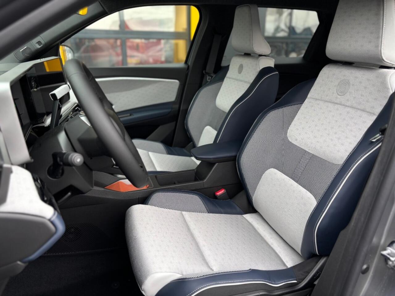 Renault 5 Roland-Garros 150 pk comfort range Pack Harman Kardon Pack Safety en Advanced Driving Assist