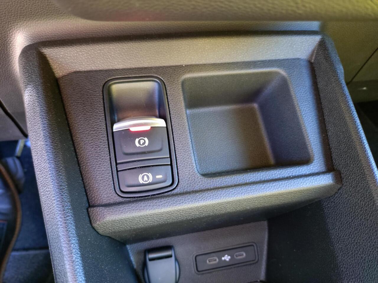 Renault 5 comfort range iconic cinq 52 kWh / PACK SAFETY & ADVANCED DRIVING ASSIST