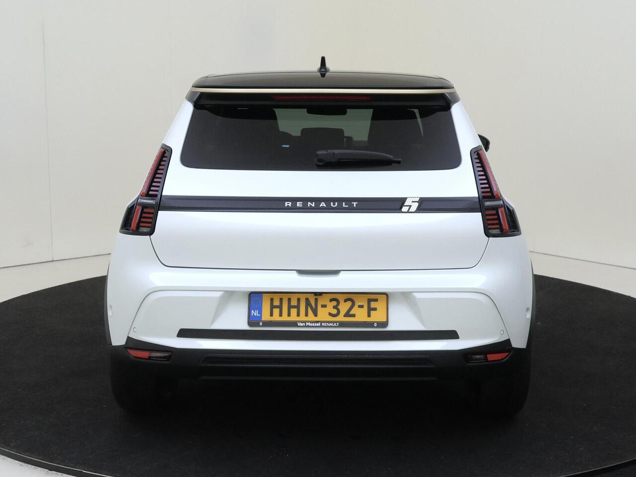 Renault 5 urban range techno 40 kWh