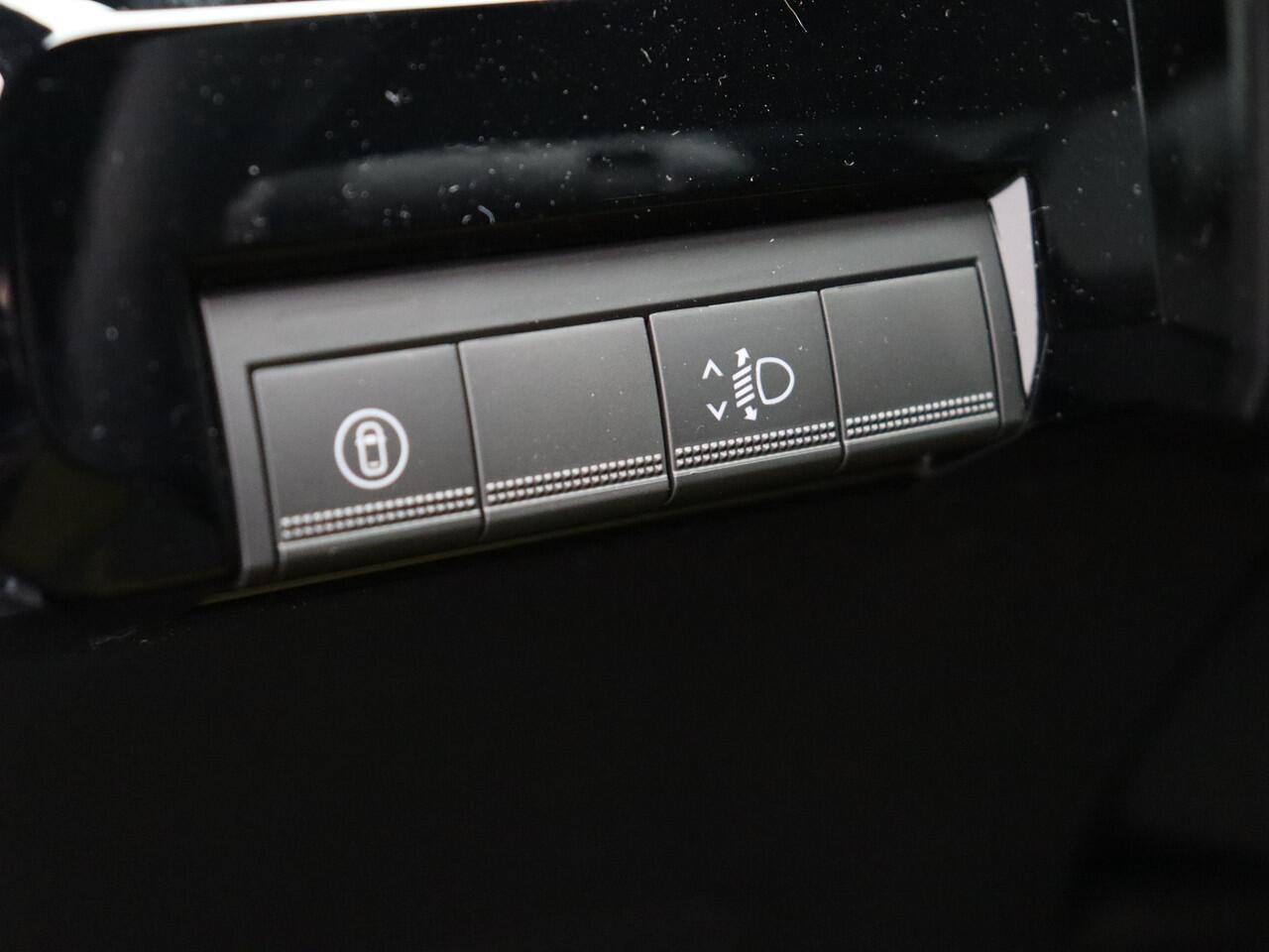 Renault 5 Iconic cinq Comfort range | Achteruitrijcamera | Elektrisch verwarmbare voorstoelen | ISOFIX-bevestigingssysteem voor kinderzitjes op passagiersstoel en op de twee buitenste zitplaatsen achter