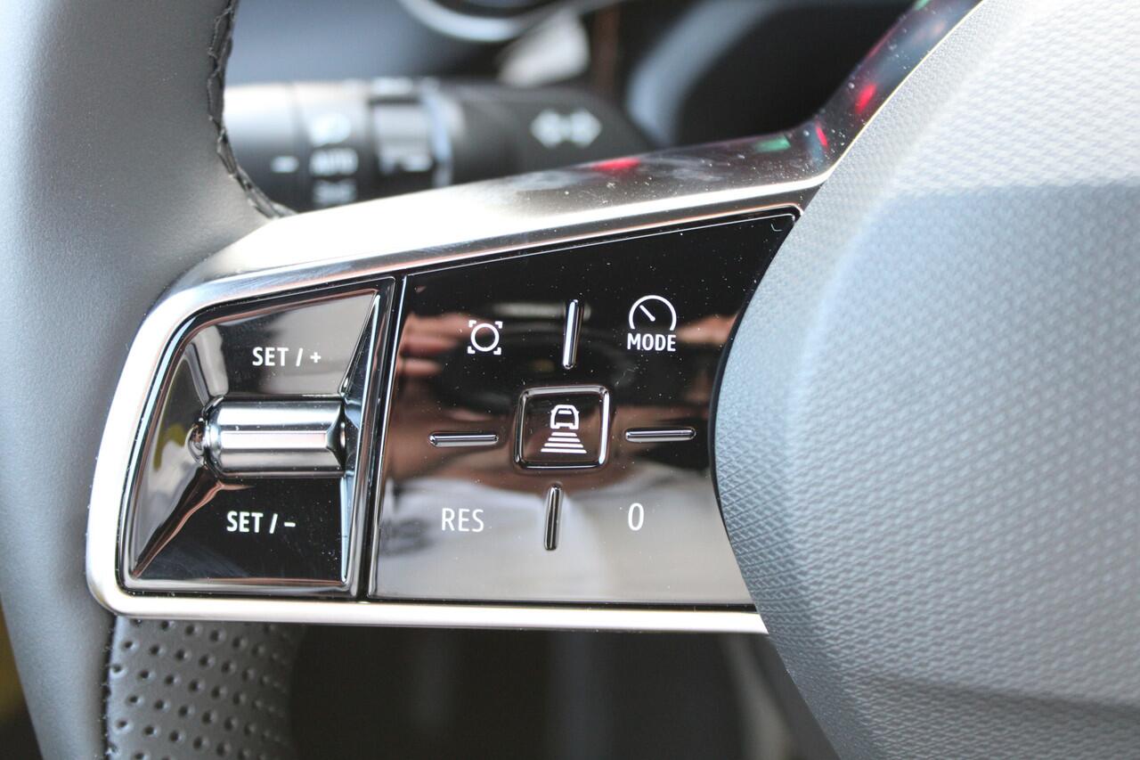 Renault 5 comfort range Iconic Cinq 52 kWh EV | Harman Kardon | Adaptive Cruise | Stoel-/Stuurverwarming | Navigatie