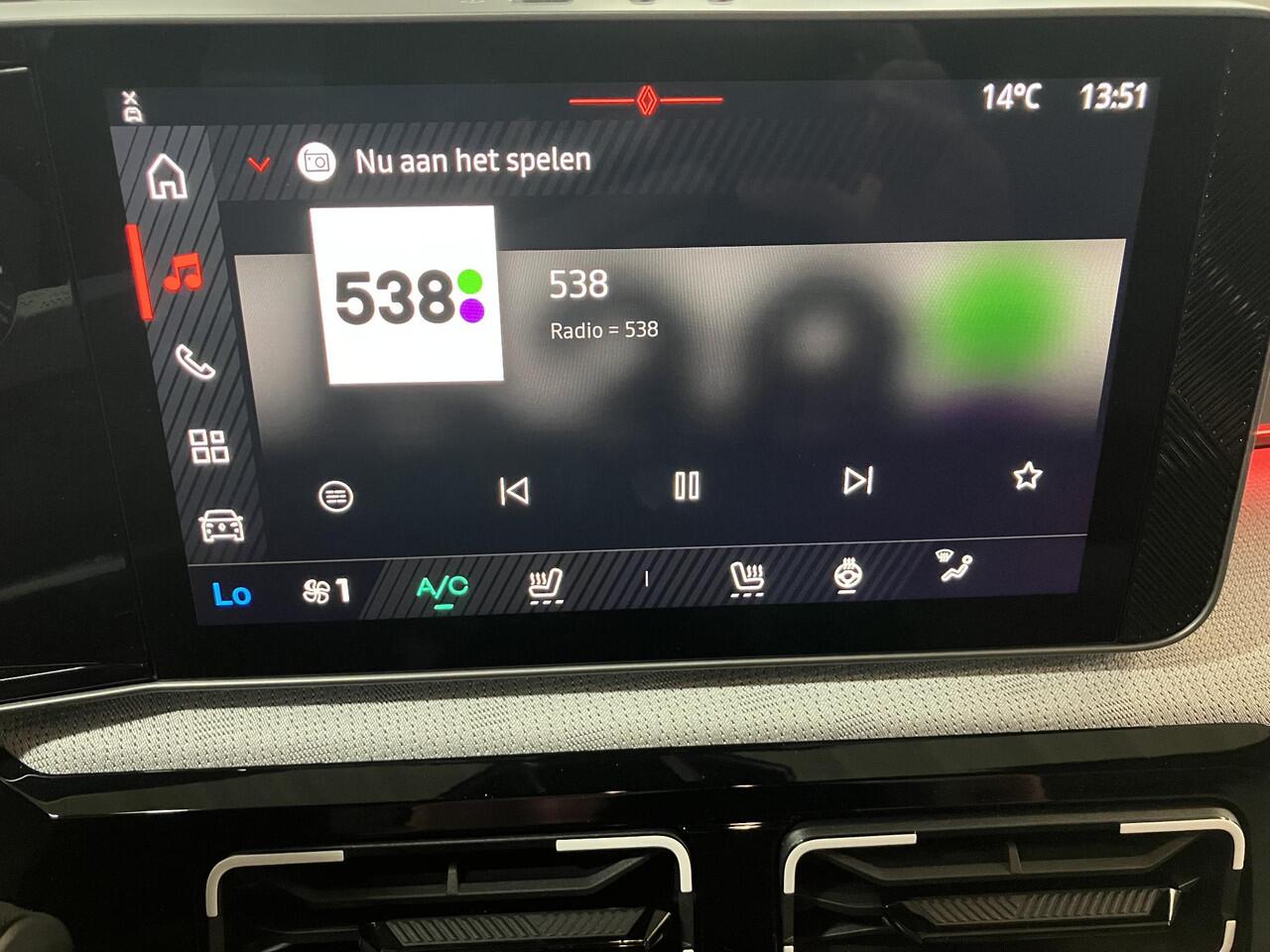 Renault 5 comfort range Roland-Garros 52 kWh / ¤1.300,- Orderpremie / Google Maps Navigatie / Stoel- en Stuurverwarming / Camera / Multi-Sense /
