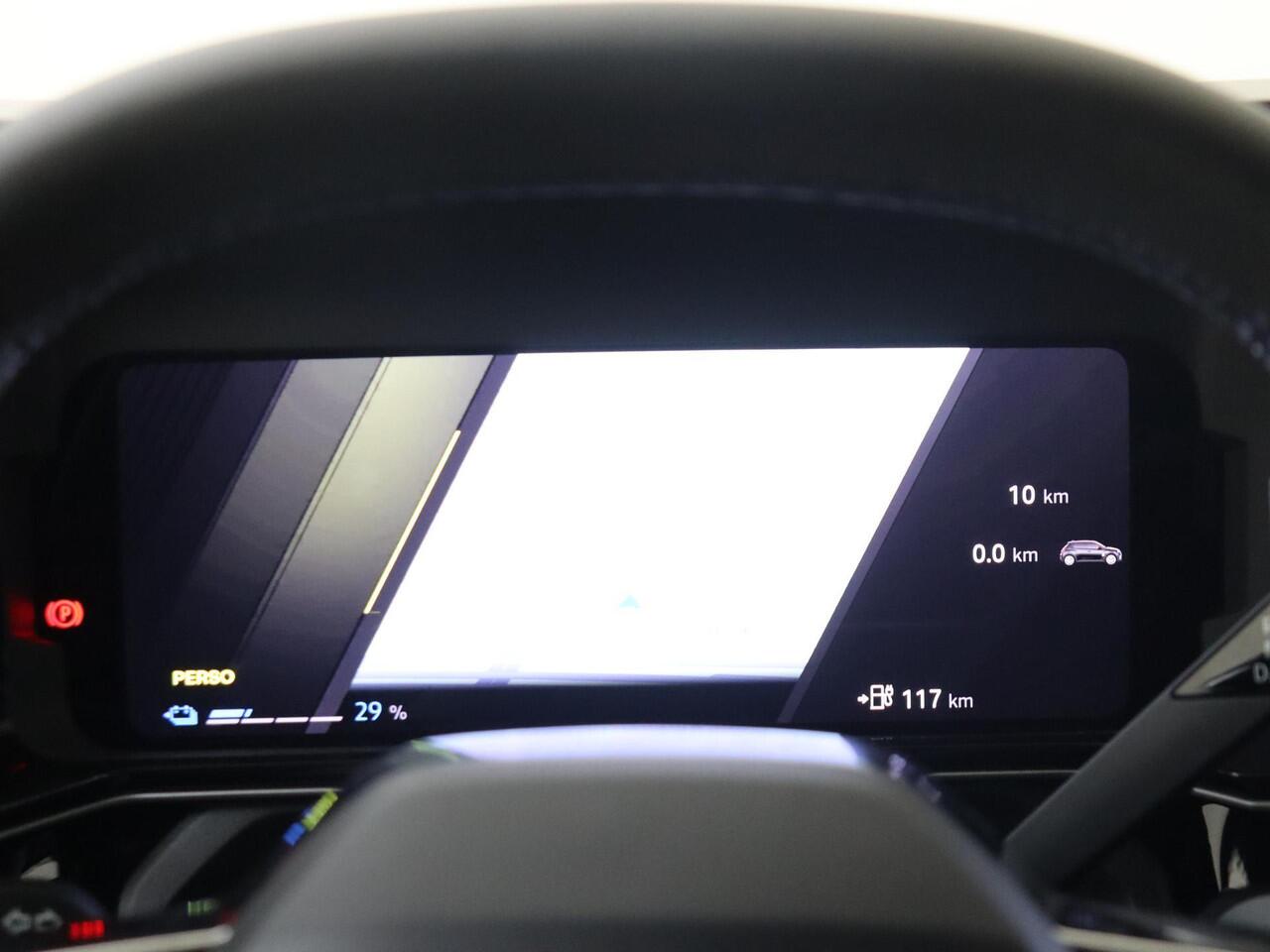 Renault 5 E-TECH comfort range iconic cinq 52 kWh Renault 5 comfort range iconic cinq 52 kWh |