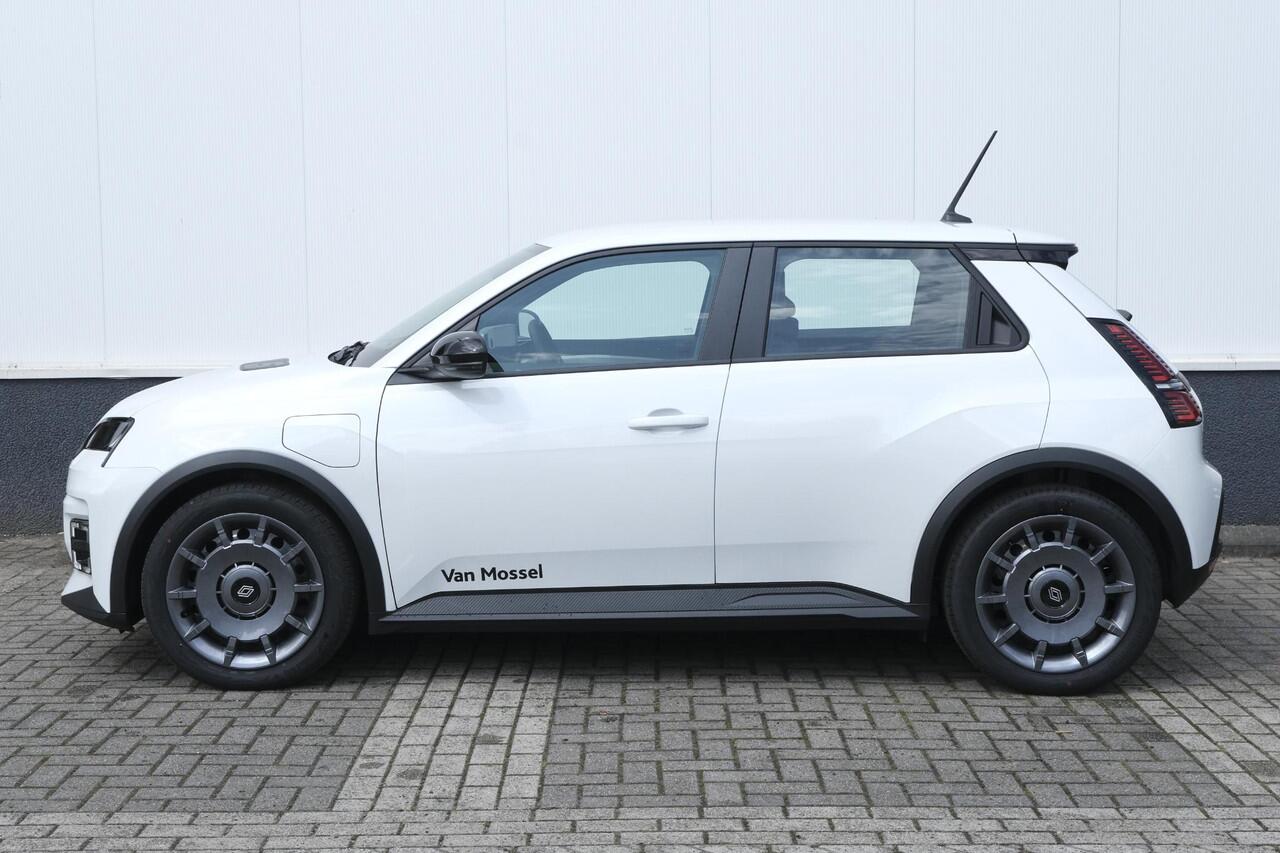 Renault 5 40kWh Urban Range Evolution 120PK | Stoelverwarming | Keyless | Apple CarPlay & Android Auto | Parkeersensoren | Climate Control