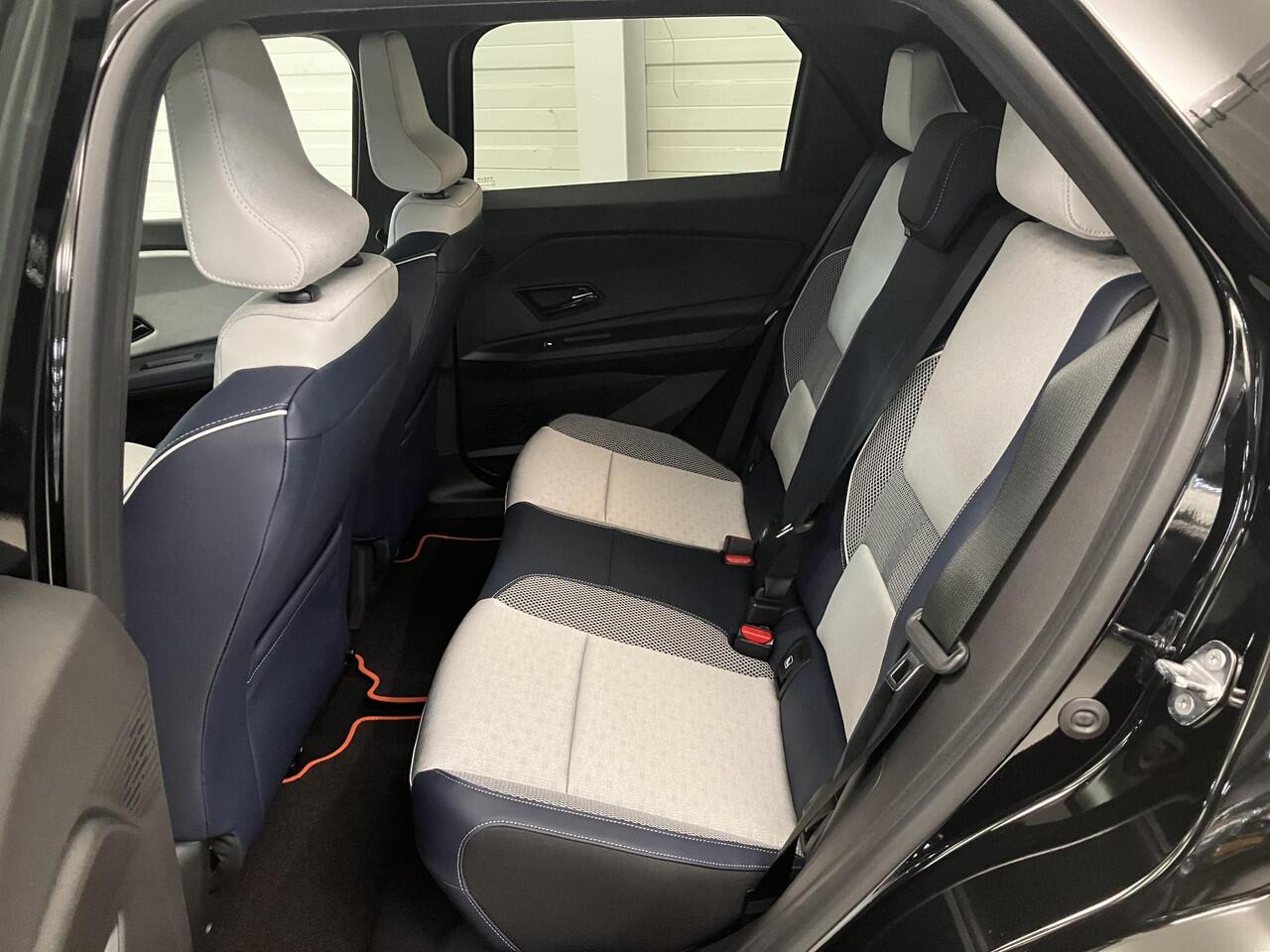 Renault 5 comfort range Roland-Garros 52 kWh / ¤1.300,- Orderpremie / Google Maps Navigatie / Stoel- en Stuurverwarming / Camera / Multi-Sense /