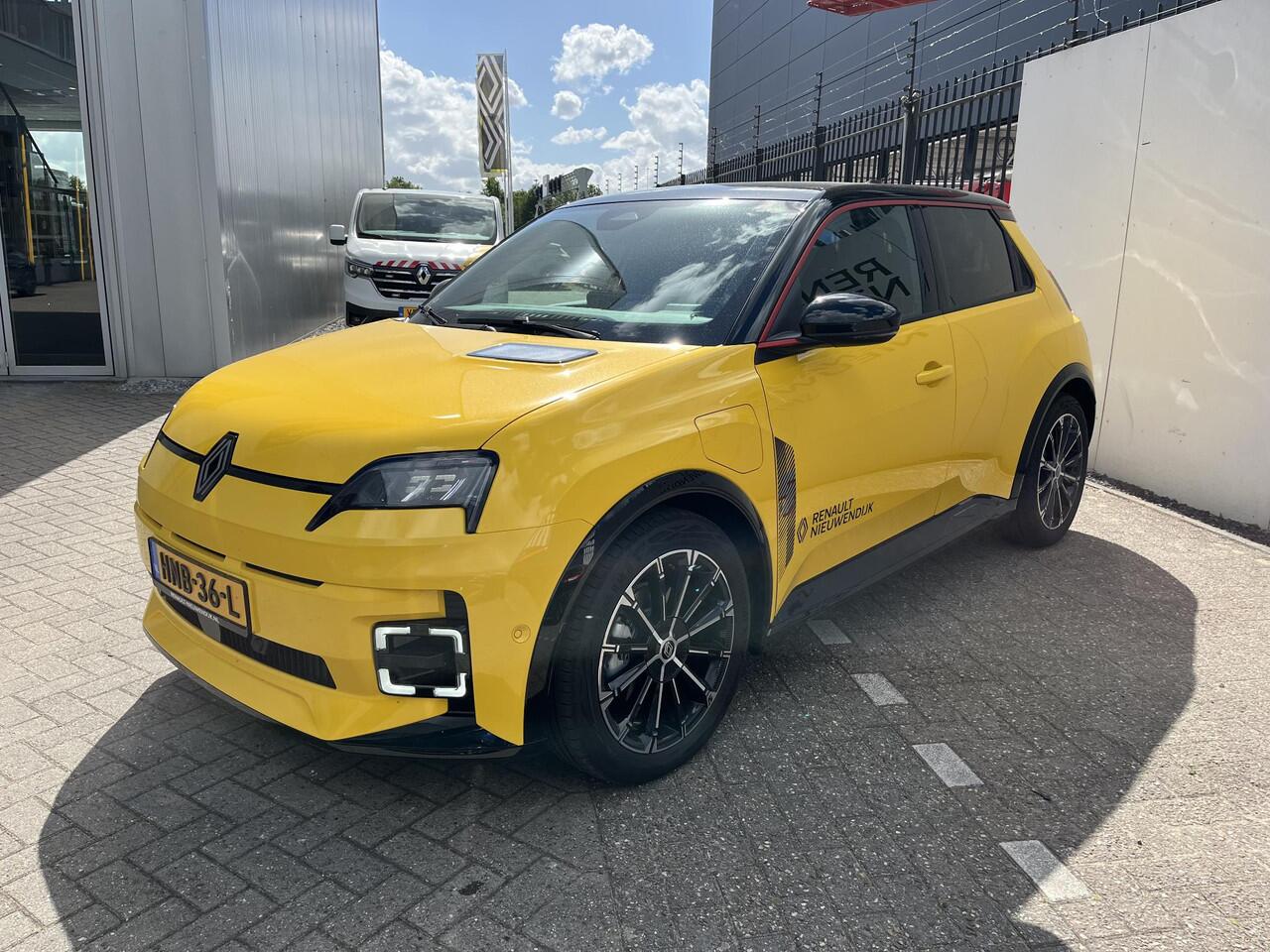 Renault 5 comfort range iconic cinq 52 kWh / Demo Zuidoost / Vraag naar beschikbaarheid