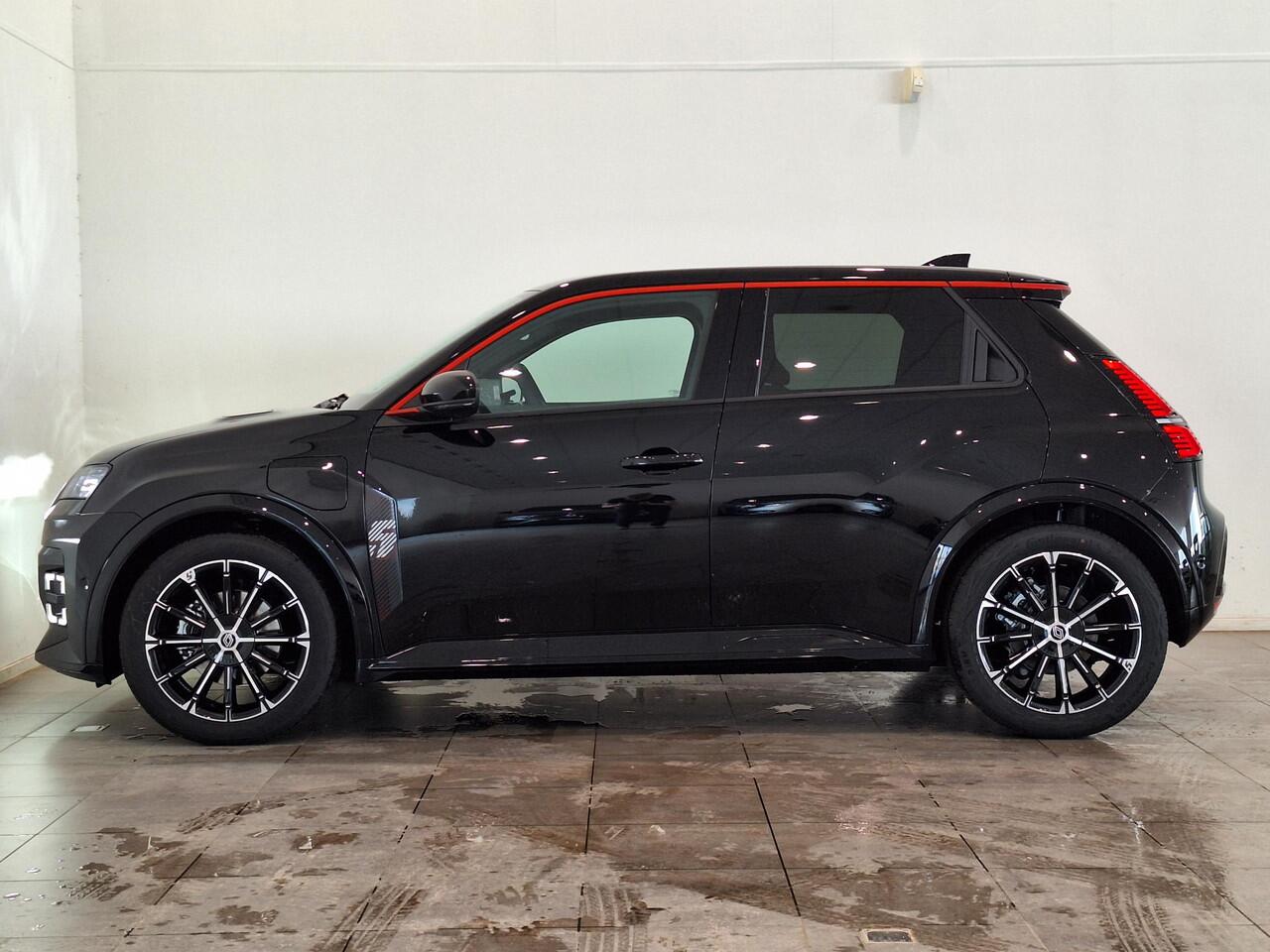 Renault 5 Urban Range Iconic Cinq 40 kWh | Harman Kardon | Pack Safety & Advanced Driving Assist | Van: ¤ 32.959,- nu rijklaar voor: ¤ 31.459,-