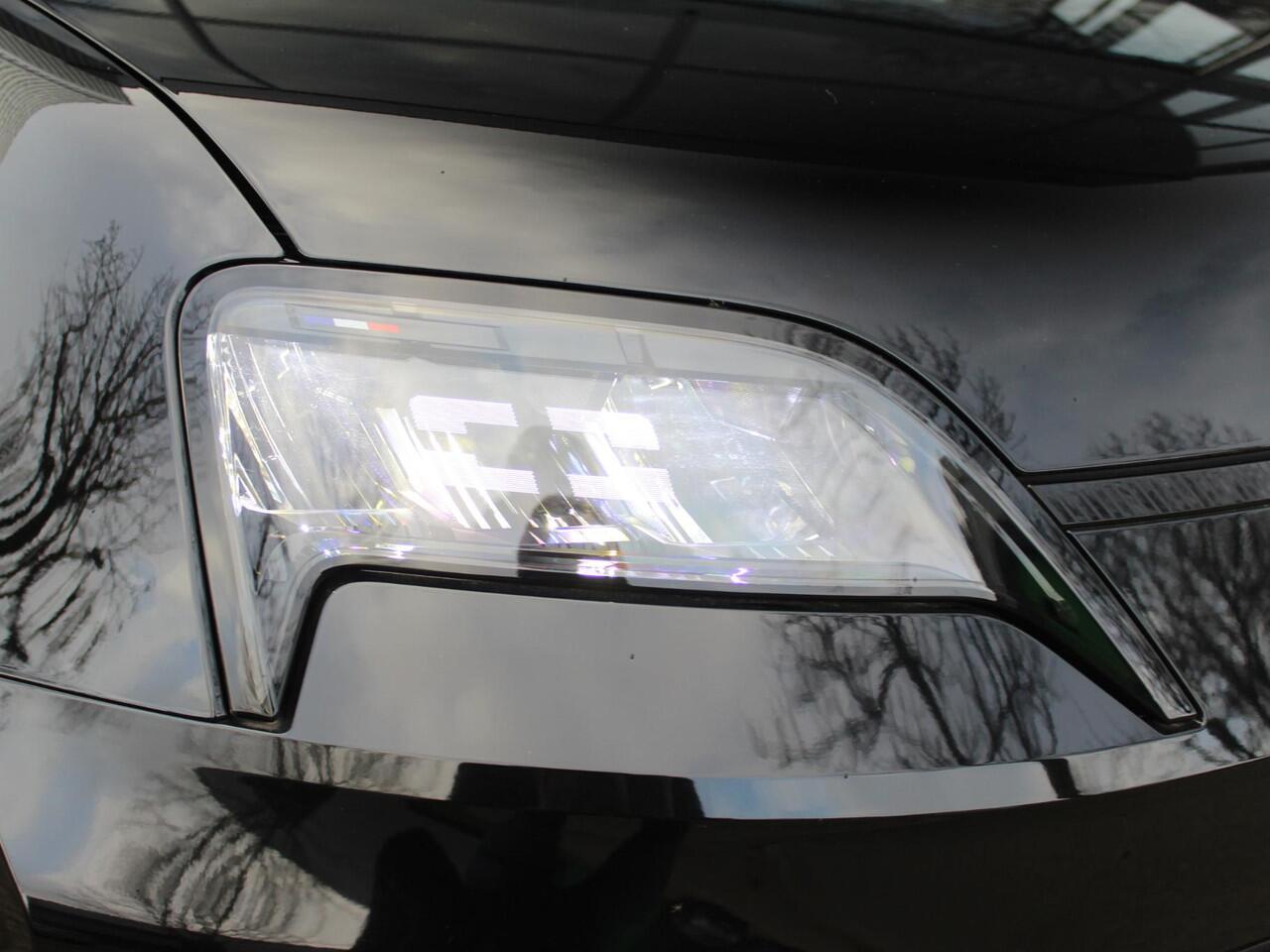 Renault 5 comfort range iconic cinq 52 kWh AUTOMAAT / NIEUW / DIRECT RIJDEN / HARMAN KARDON / PACK WINTER / DAKSTICKER / NAVI / ADAPT. CRUISE / CLIMATE / CAMERA / PDC / PRIVACY GLASS / 18'' LMV