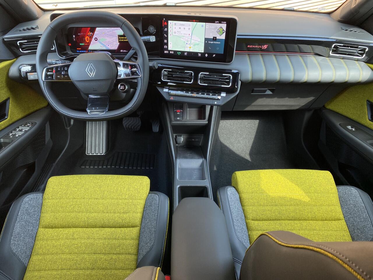 Renault 5 comfort range iconic cinq 52 kWh Harman Kardon premium audio / Nwe auto