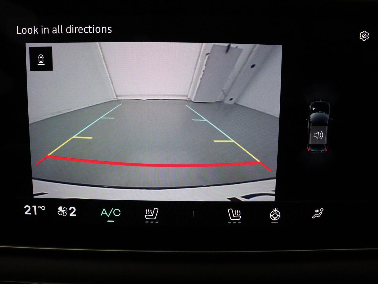 Renault 5 comfort range iconic cinq 52 kWh Automaat Camera | Adapt. Cruise | Navi | Parkeersens. v+a | Stoel-/stuurverw.