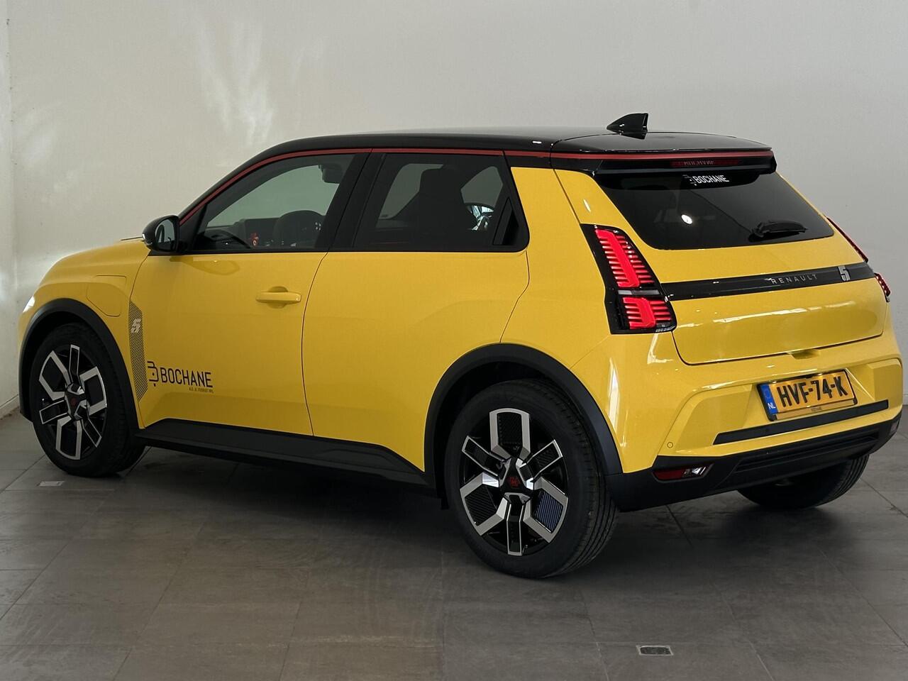 Renault 5 Urban Range Techno 40 kWh | Stoel- en stuurverwarming