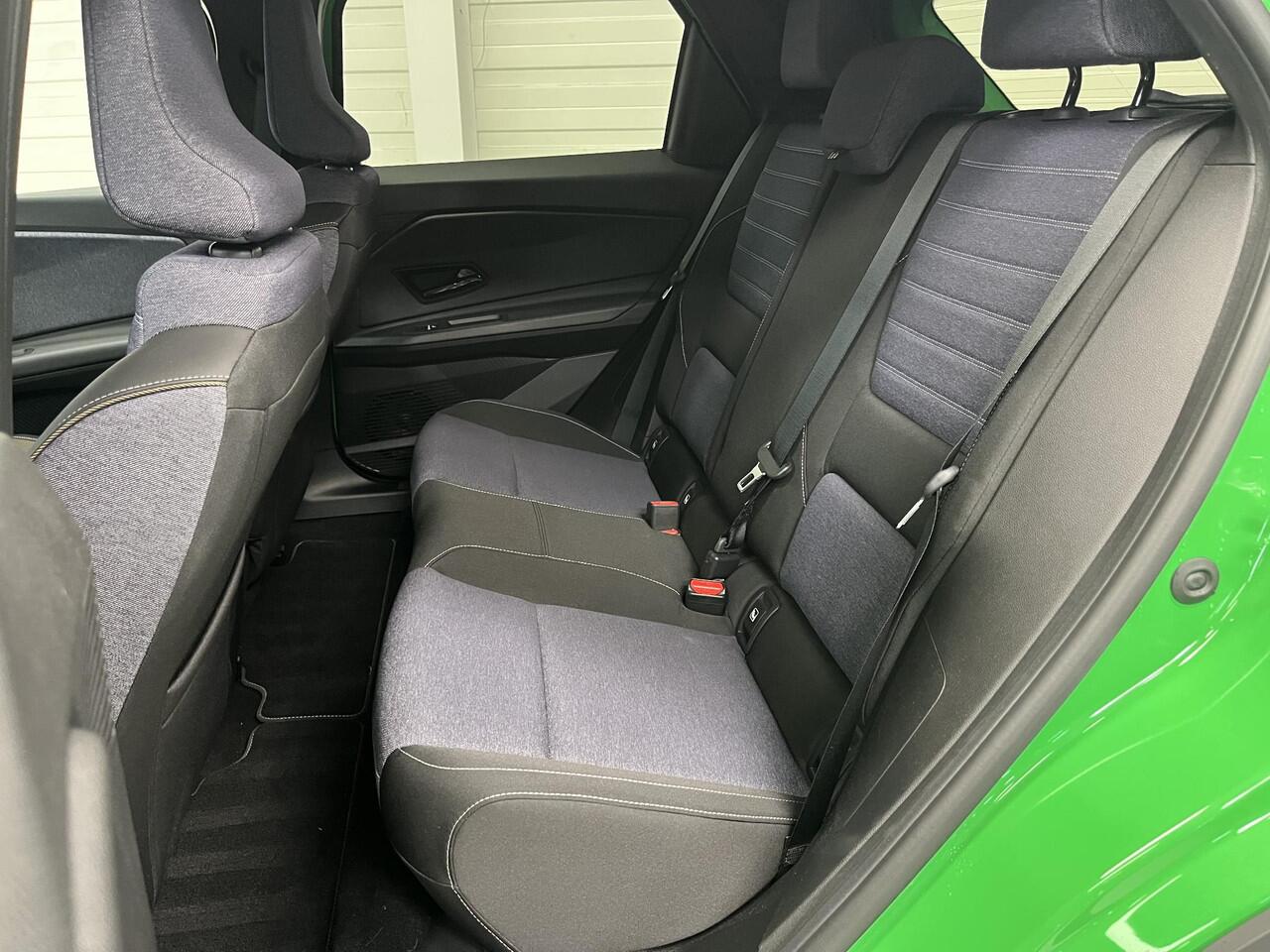 Renault 5 comfort range Techno 52 kWh AUTOMAAT / Voorstoelen + stuurwiel verwarmd / Parkeersensoren voor + achter / Navigatiesysteem full map / Cruise control / Apple Car Play & Android Auto / Automatische airco