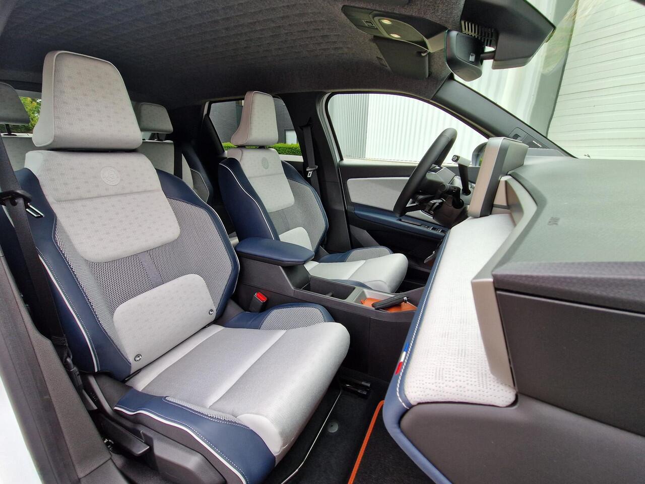 Renault 5 Comfort Range Roland-Garros 52 kWh / Afneembare Trekhaak / Harmon Kardon Audio / Adaptief Cruise Control / Stoel & Stuurverwarming / Warmtepomp / Google Navigatie /