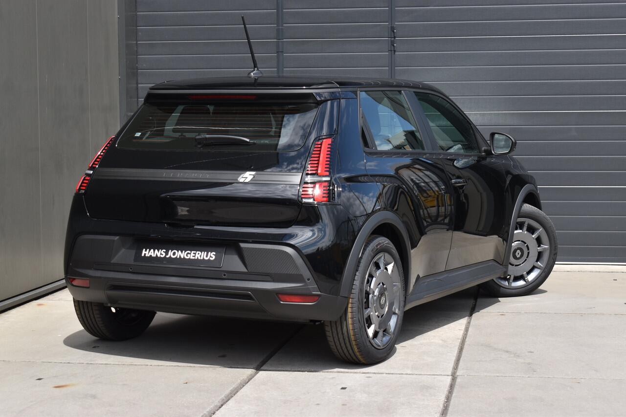 Renault 5 Evolution | Cruise control met snelheidsbegrenzer | Full LED koplampen | ISOFIX-bevestigingssysteem voor kinderzitjes op passagiersstoel en op de twee buitenste zitplaatsen achter