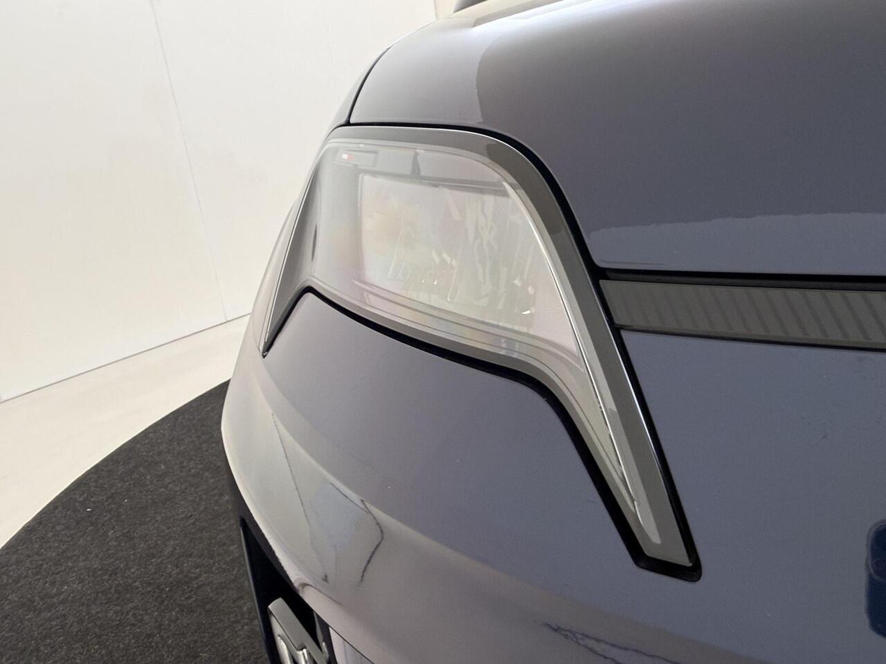 Renault 5 comfort range iconic cinq 52 kWh | BTW| 410km WLTP| AUTOMAAT| Cruise/Climatecontrol | Navigatie & Achteruitrijcamera| Stoel/Stuurverwarming |