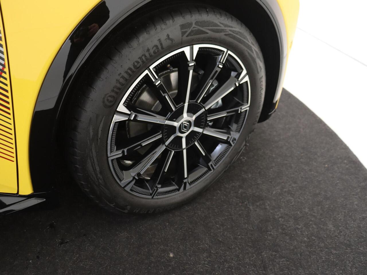 Renault 5 comfort range iconic cinq 150 PK 52 kWh | Pack Safety & Advanced Driving Assist |