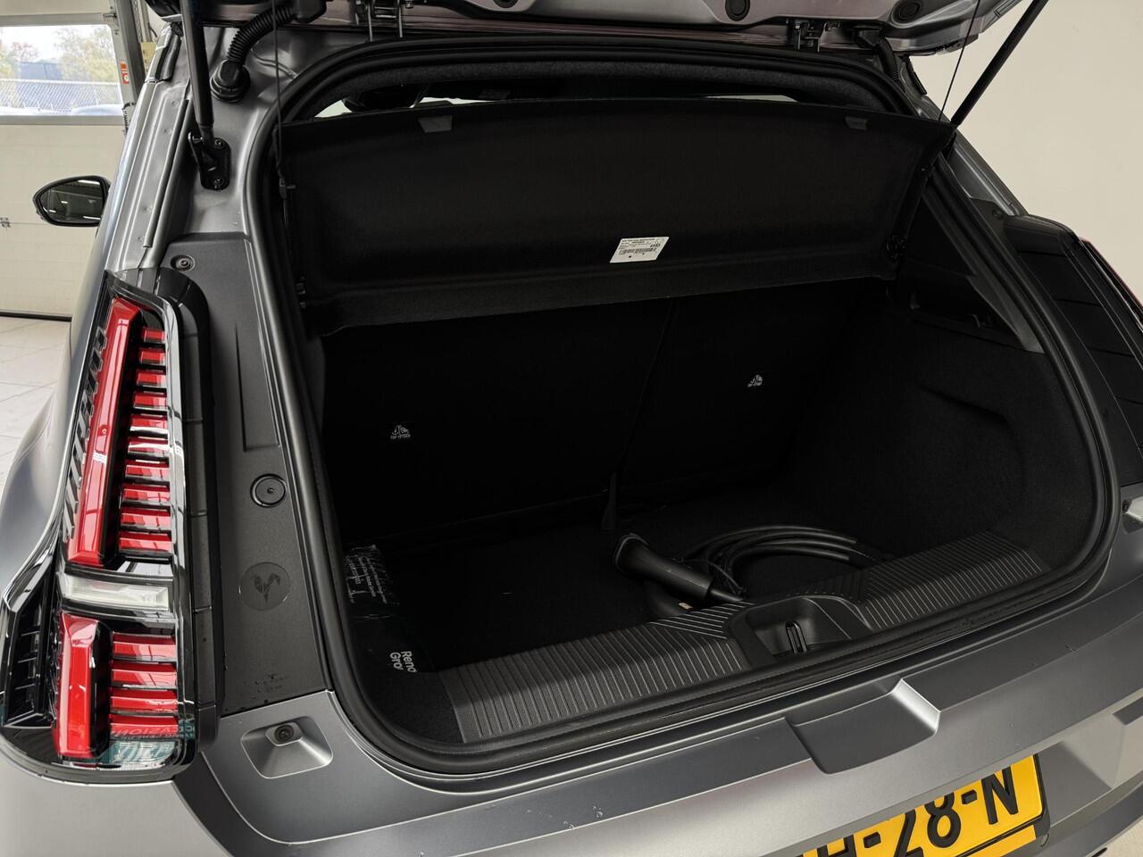 Renault 5 comfort range Roland-Garros 52 kWh | Navigatie | Camera | Harman/Kardon | Cruise control adaptief | Stoel + Stuurverwarming | All Season |