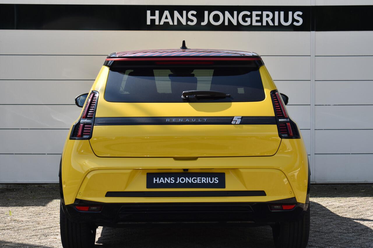 Renault 5 Iconic cinq | Achteruitrijcamera | Elektrisch verwarmbare voorstoelen | ISOFIX-bevestigingssysteem voor kinderzitjes op passagiersstoel en op de twee buitenste zitplaatsen achter