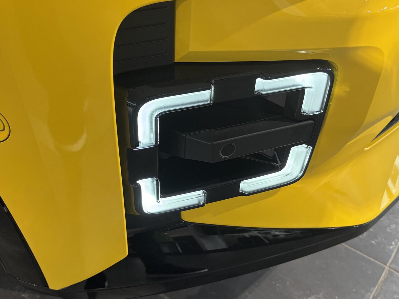 Renault 5 comfort range iconic cinq 52 kWh / PARKEERSENSOREN + CAMERA / STOEL- EN STUURVERWARMING / APPLE & ANDROID AUTO /