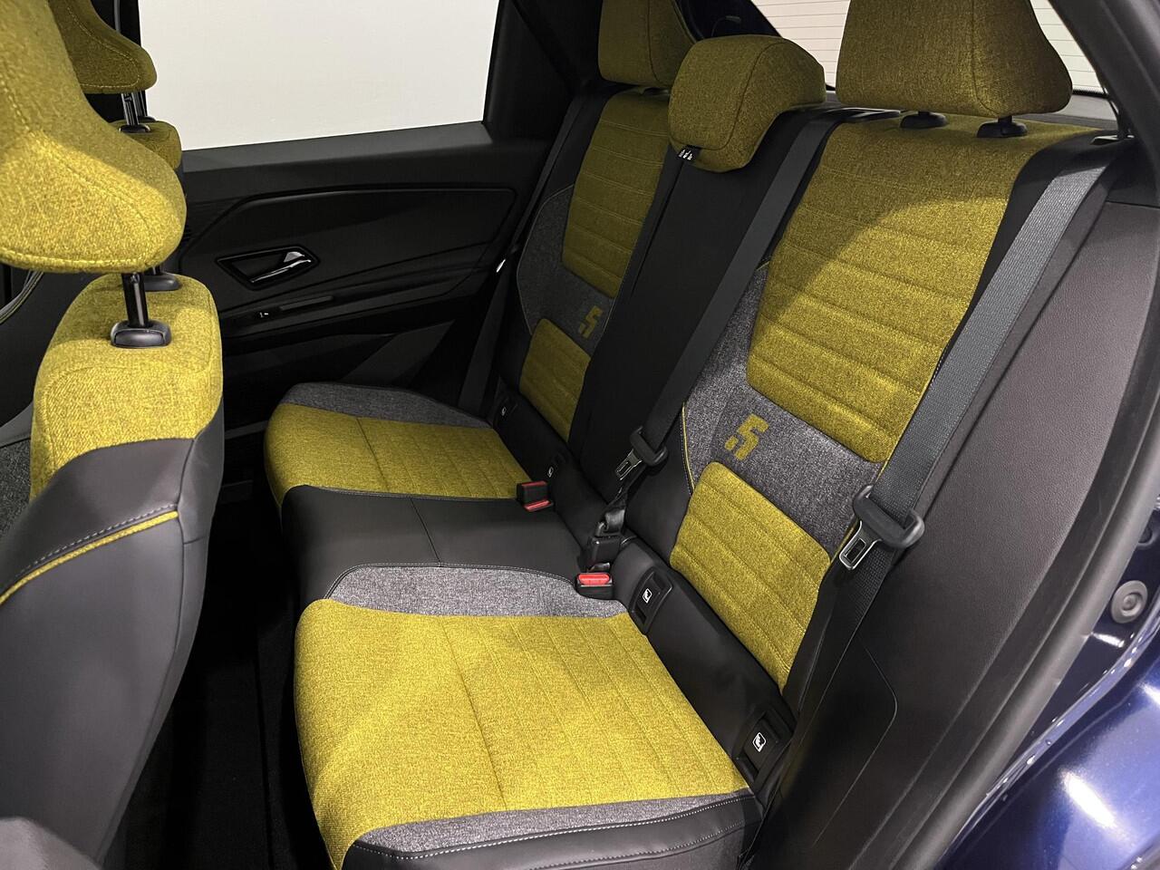 Renault 5 Urban Range Iconic Cinq 52 kWh | Harman Kardon | Pack Safety & Advanced Driving Assist | Adapter V2L, energie naar extern apparaat | Van: ¤36.859,- nu rijklaar voor: ¤ 35.359,-