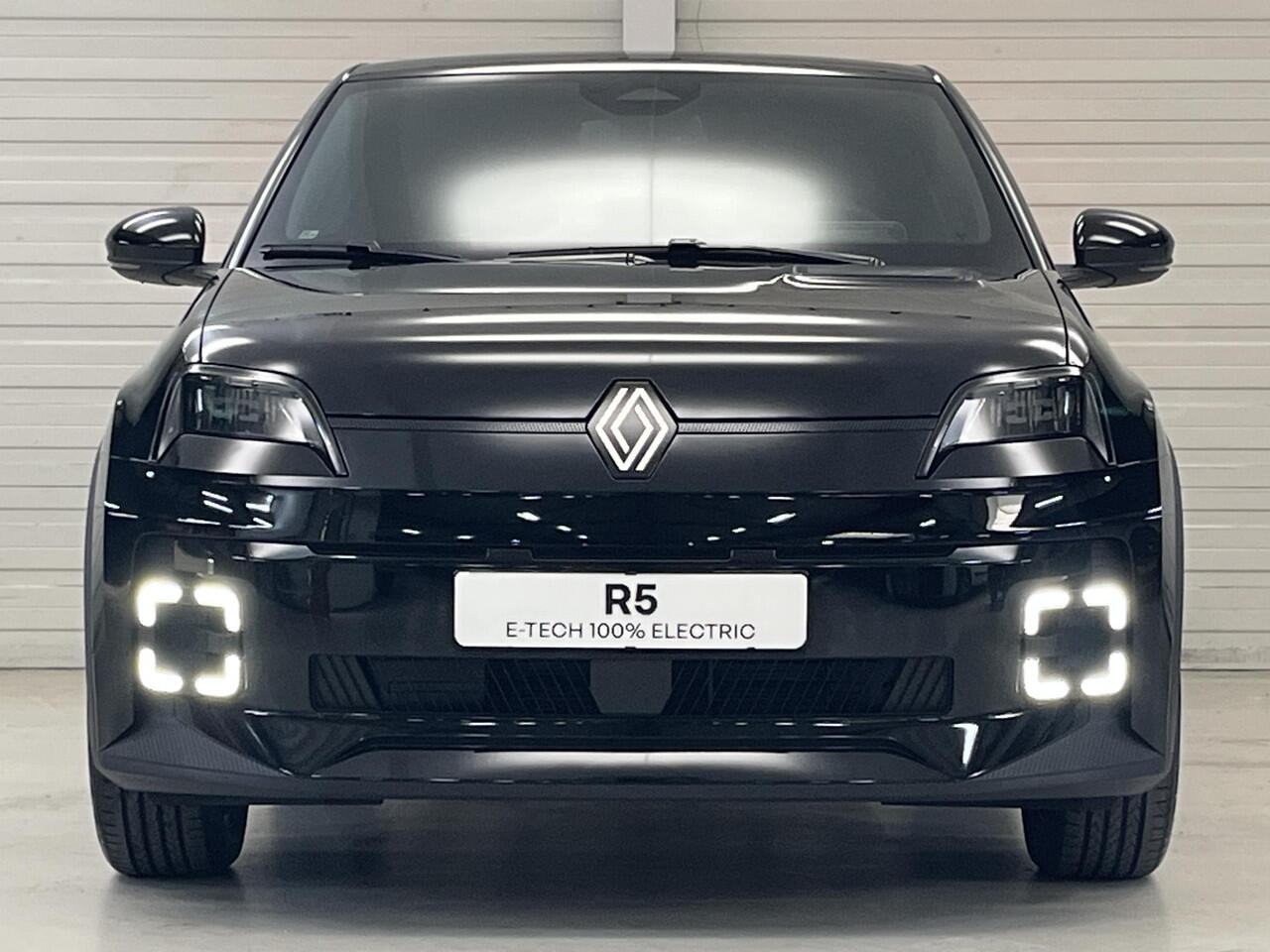 Renault 5 comfort range techno 52 kWh / voorraad actie infomeer naar de voorwaarden en beschikbaarheid