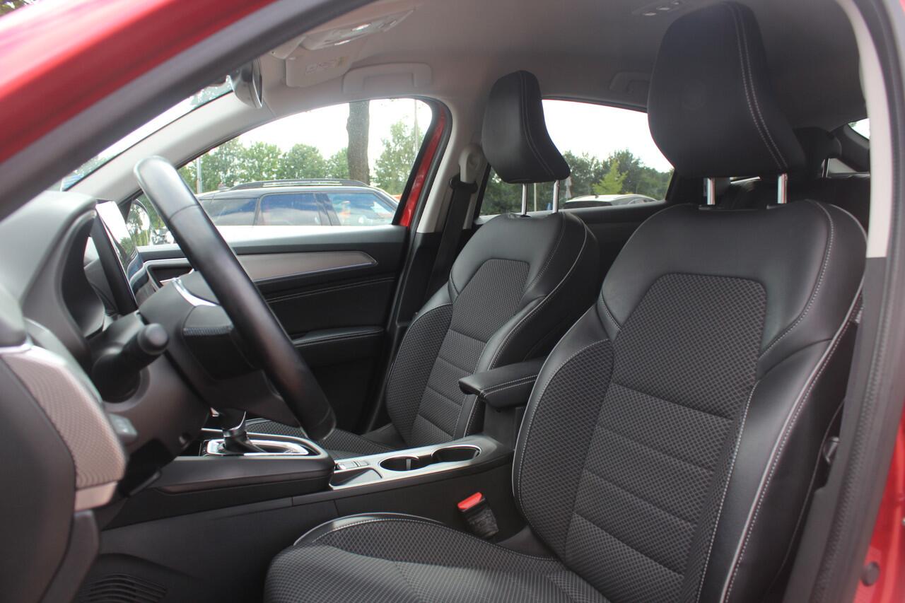 Renault Arkana 1.6 E-Tech Hybrid 145 Intens / Camera / Navigatie / Parkeerhulp V+A / 18'' / Keyless / Virtual Cockpit / DAB / Dodehoek / ACC