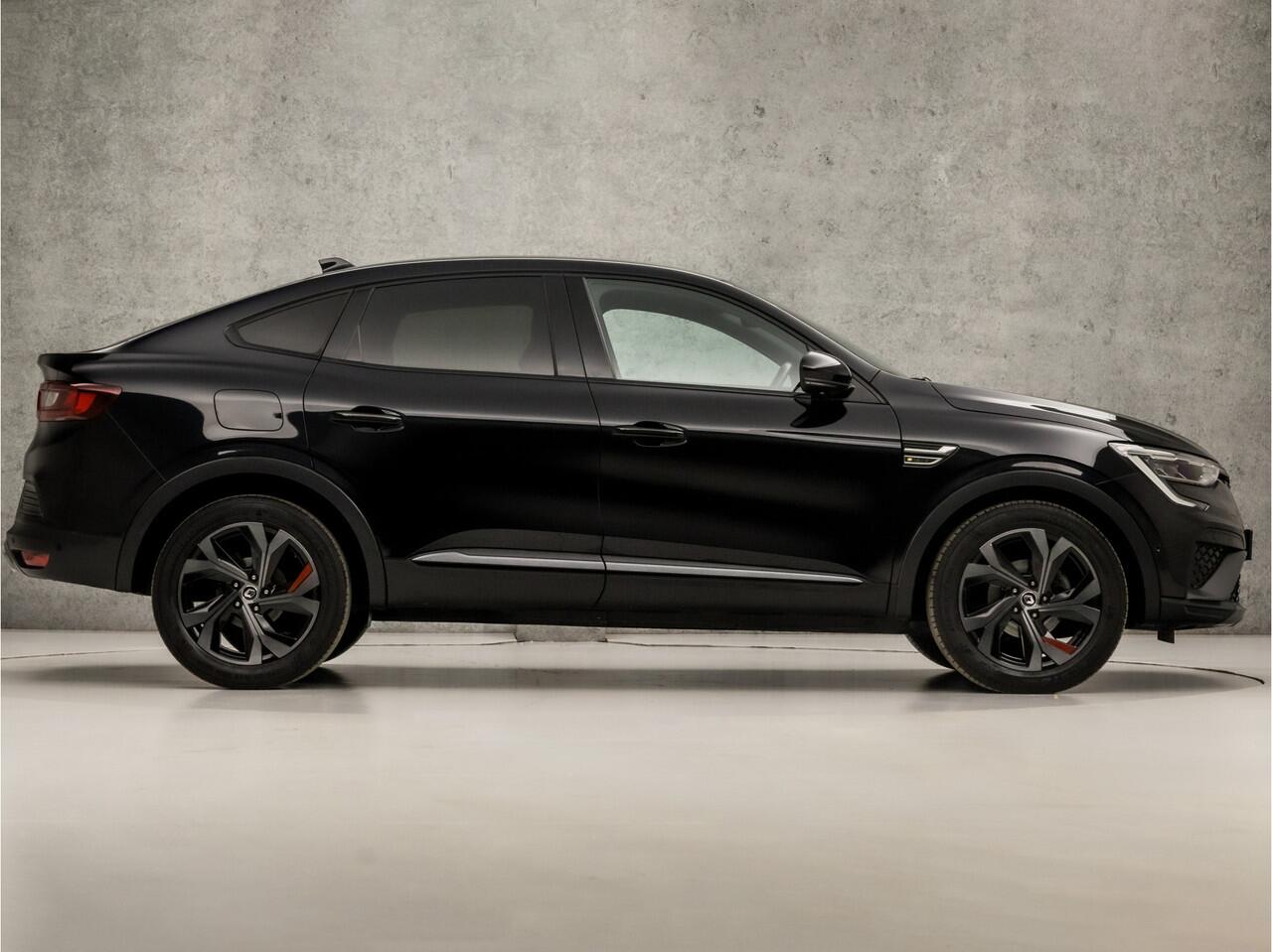 Renault Arkana 1.3 TCe 140 R.S. Line Sport 141Pk Automaat (GROOT NAVIGATIE, APPLE CARPLAY, CAMERA, LEDEREN SPORTSTOELEN, ZWART HEMEL, DIGITAL DASHBOARD, STOELVERWARMING, GETINT GLAS, LED KOPLAMPEN, NIEUWSTAAT)