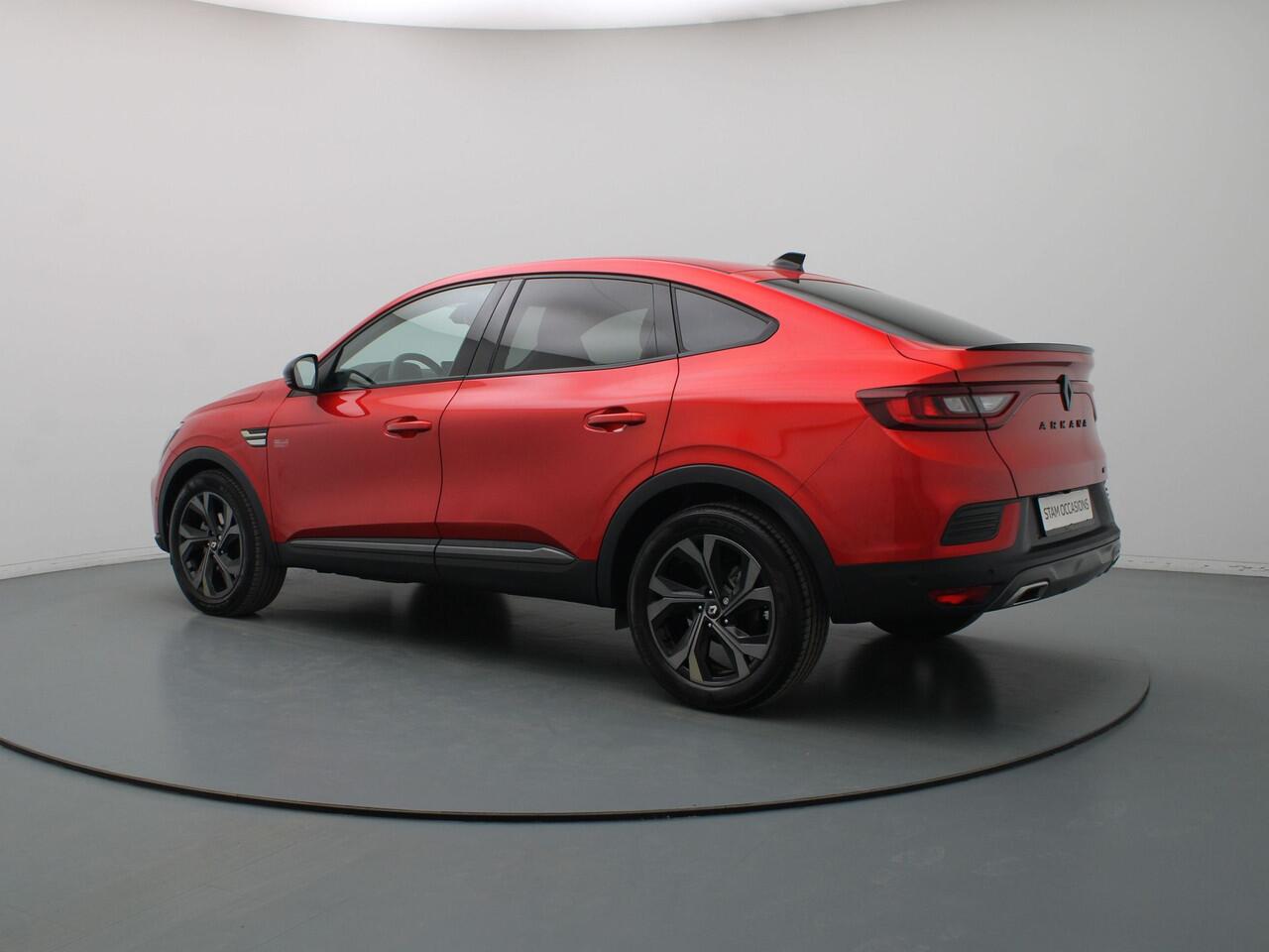 Renault Arkana E-Tech hybrid 145pk E-Tech engineered Adapt. cruise | Camera | Navi | Stoel-/stuurverwarming