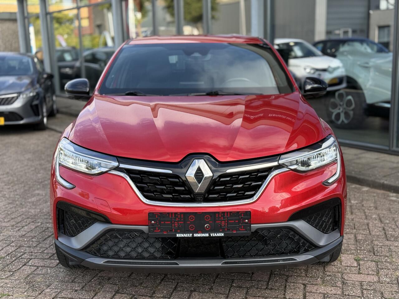 Renault Arkana 1.6 E-Tech Hybrid 145 R.S. Line Afn. Trekhaak - Adaptive Cruise - Lederen bekl - Stoel + stuur verwarming