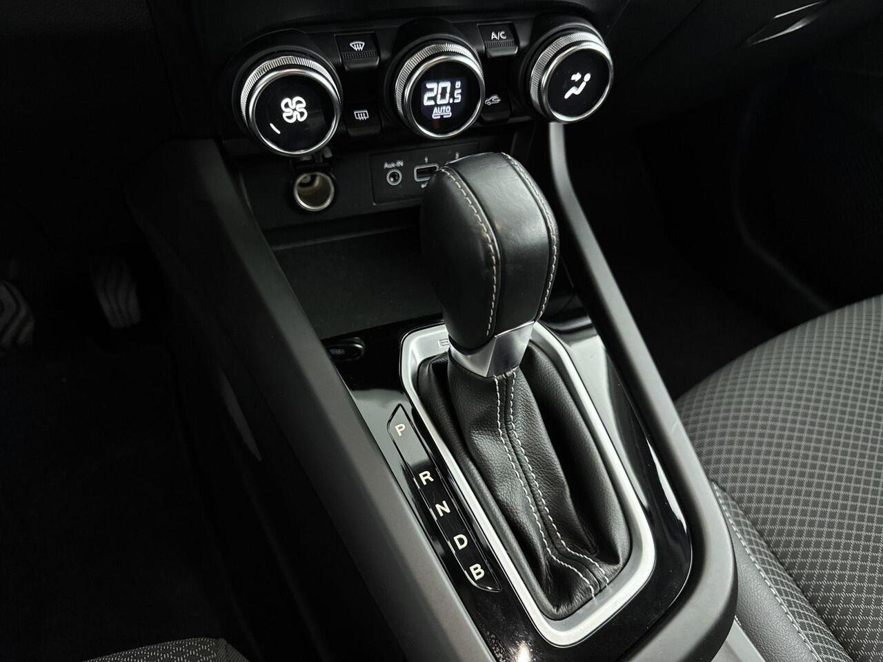 Renault Arkana 1.6 E-Tech Hybrid 145Pk Intens | Navigatie met 10" Touchscreen | Climate Control | Cruise Control Adaptief | Apple Carplay/Android Auto | 18 Inch Lichtmetalen Velgen incl. All Season | Blind Spot Warning |