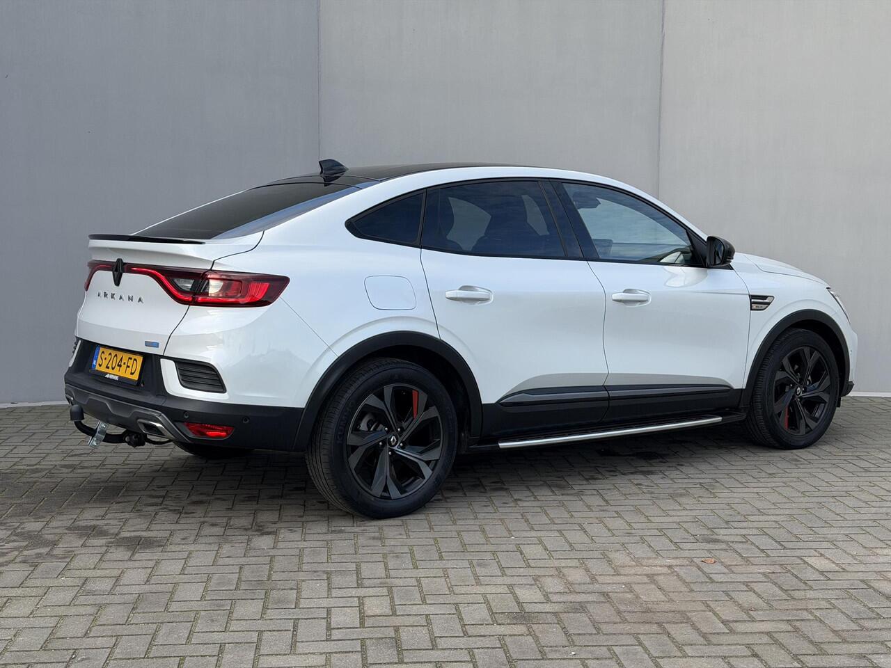 Renault Arkana 1.6 E-Tech Hybrid 145 R.S. Line / Trekhaak (760KG) / Dealer Onderhouden / Adaptive Cruise Control / Camera / Lederen Bekleding / Stoel-/Stuurwiel Verwarming / Spoiler / Zwart Dak / DAB /