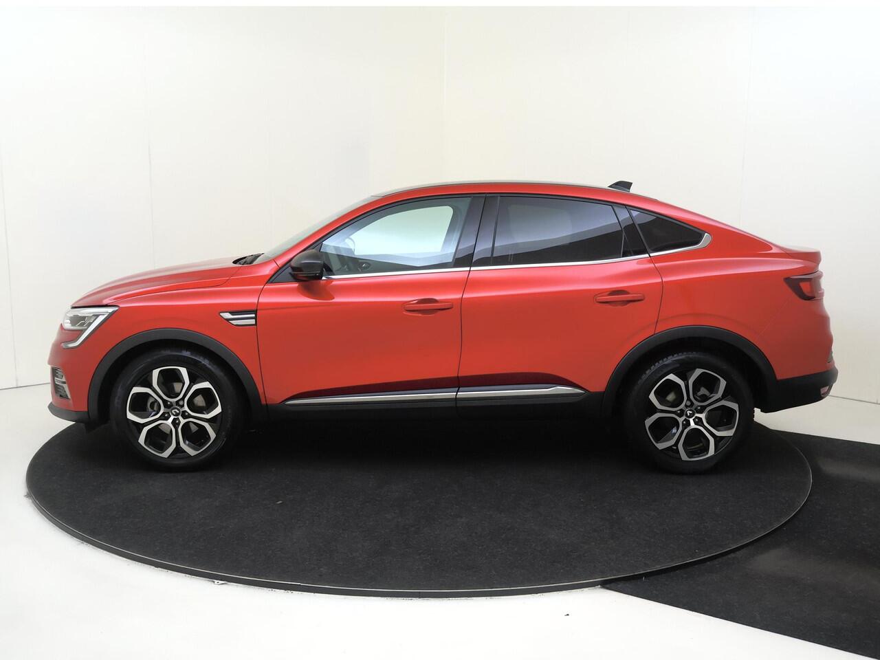 Renault Arkana 1.6 E-Tech Hybrid 145 Intens