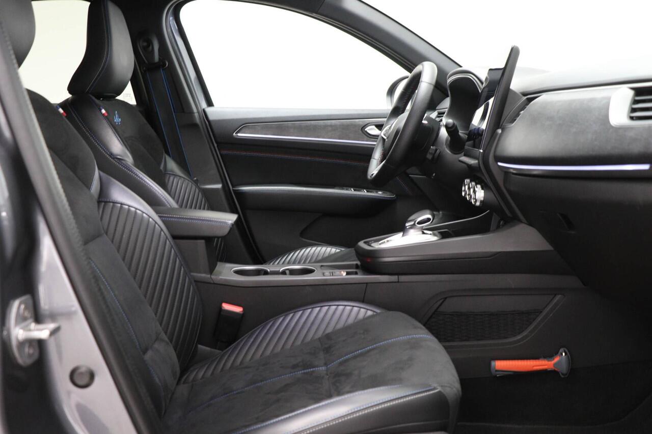 Renault Arkana 1.6 E-Tech full hybrid 145 esprit Alpine | CITY PREMIUM / BOSE- PACK | STUURVERWARMING | DAB | APPLE | 360 CAMERA