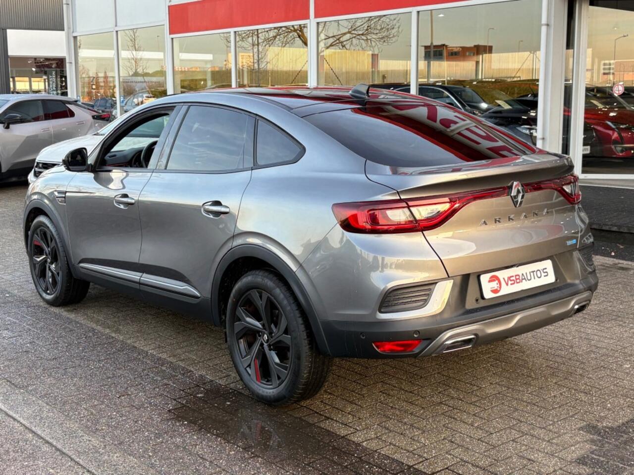 Renault Arkana 1.6 E-TECH HYBRIDE RS-LINE AUTOMAAT LEER ELK. STOELEN NAVI CAMERA AIRCO ELK. SPIEGELS