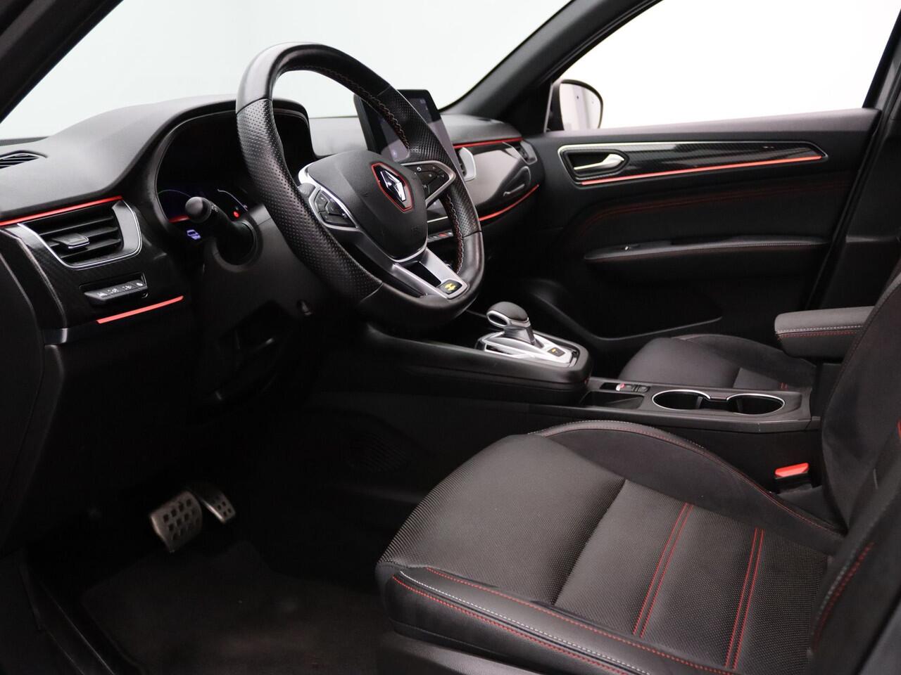 Renault Arkana 145pk E-Tech Hybrid R.S. Line Automaat Camera | Adapt. Cruise | Navi | Parkeersens. v+a | Stoel-/stuurverw.