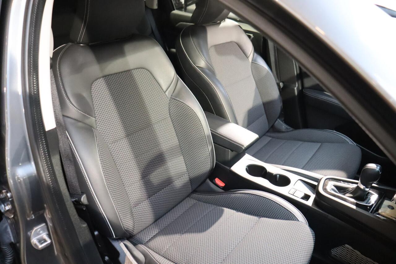 Renault Arkana 1.6 E-Tech Hybrid 145 Intens