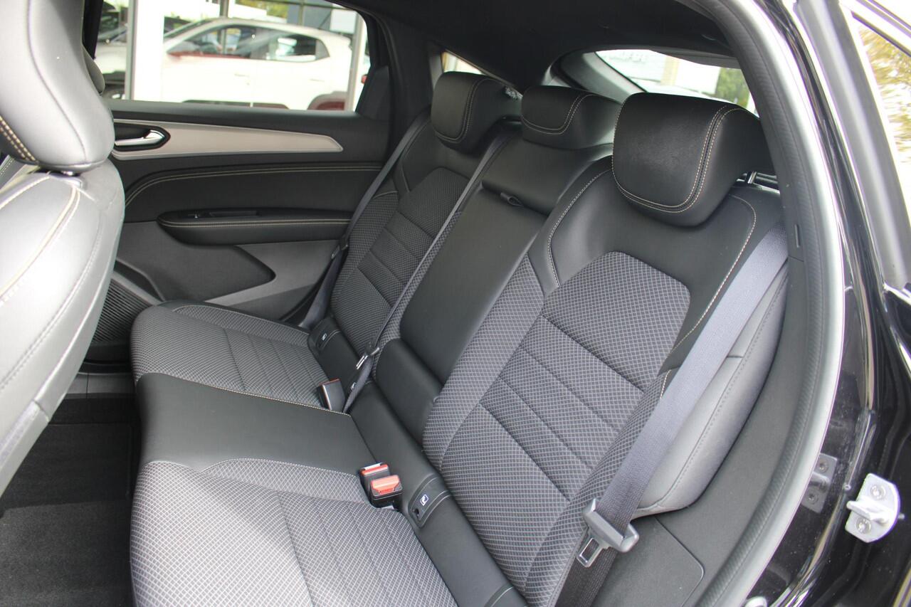 Renault Arkana 1.6 E-Tech full hybrid 145 techno | 360 Camera | Navigatie | Automaat | Dodehoekdetectie | Achteruitrij Camera