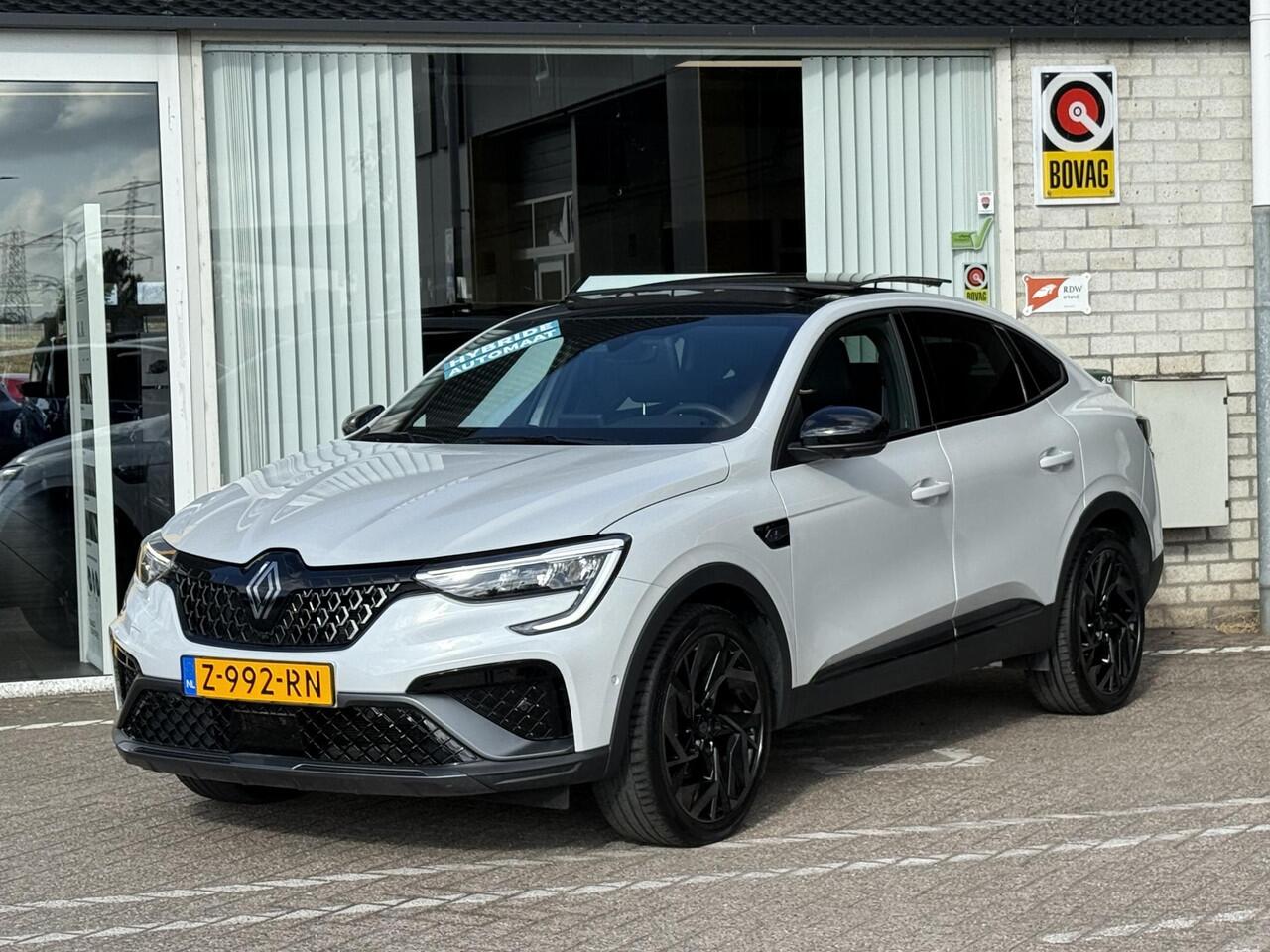 Renault Arkana 1.6 E-Tech full hybrid 145 esprit Alpine | NAP | Bose Audio | Panoramadak | Stoel & stuur verwarming | Elektrisch verstelbare voorstoelen | 360 graden camera |