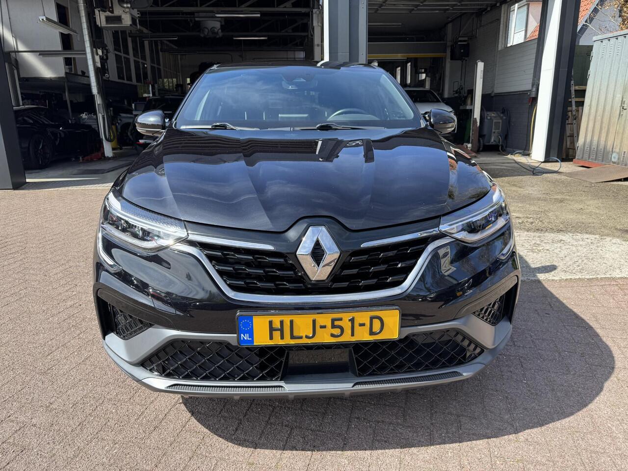 Renault Arkana 1.6 E-Tech full hybrid 145 RS-Line