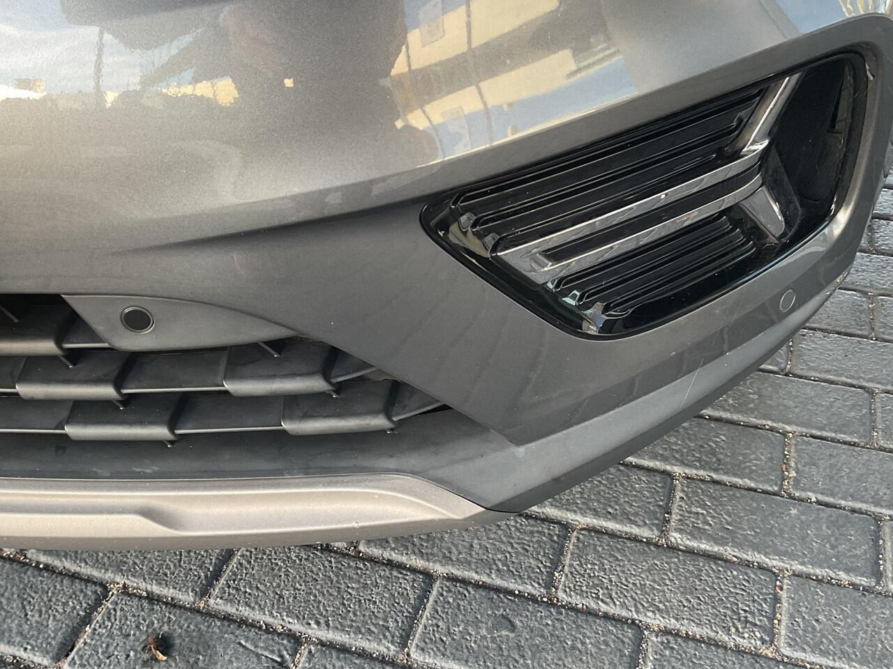 Renault Arkana 1.6 E-Tech Hybrid 145 Intens TREKHAAK / AUTOMAAT / PDC + CAMERA / CLIMATE CONTROL / BLINDSPOT WARNING / EASY PARK ASSIST /