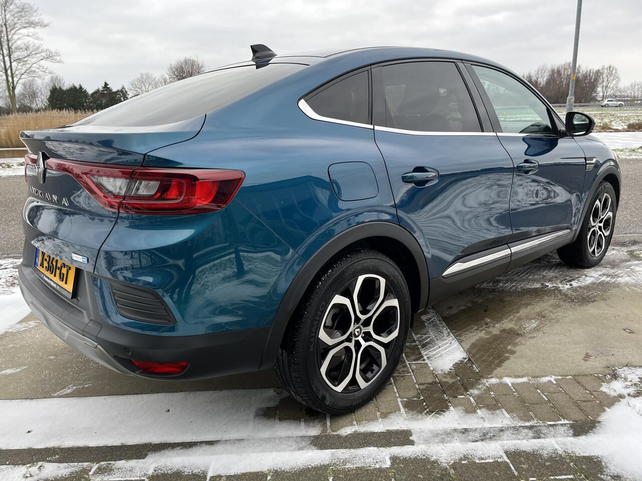 Renault Arkana 1.6 E-Tech full hybrid 145 PK Intens / Camera / Apple Carplay - Android Auto / Keyless / Climate / 18'' LMV /