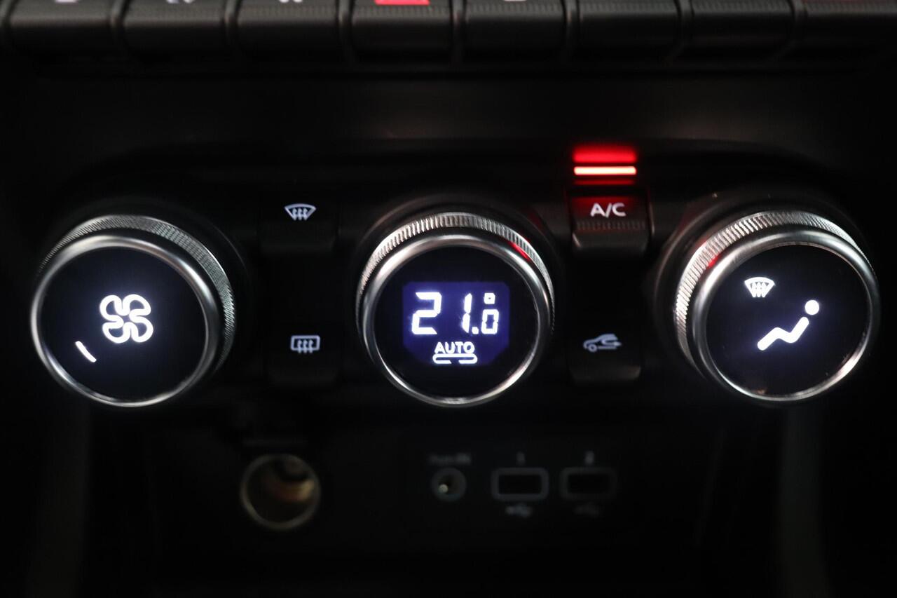 Renault Arkana 1.6 E-Tech Hybrid 145 R.S. Line | Sportstoelen | Camera | Adaptieve cruisecontrol | Stuur en stoel verwarming | LED koplampen | AppleCarplay AndroidAuto |