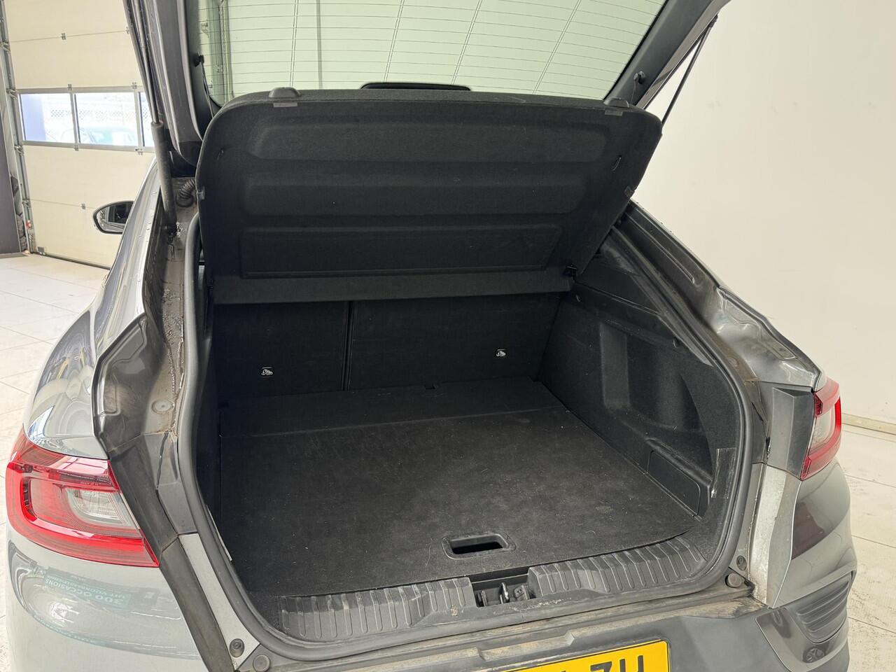 Renault Arkana 1.6 E-Tech Hybrid 145 R.S. Line | Navigatie | Cruise Control Adaptief | Achteruitrijcamera | BOSE |