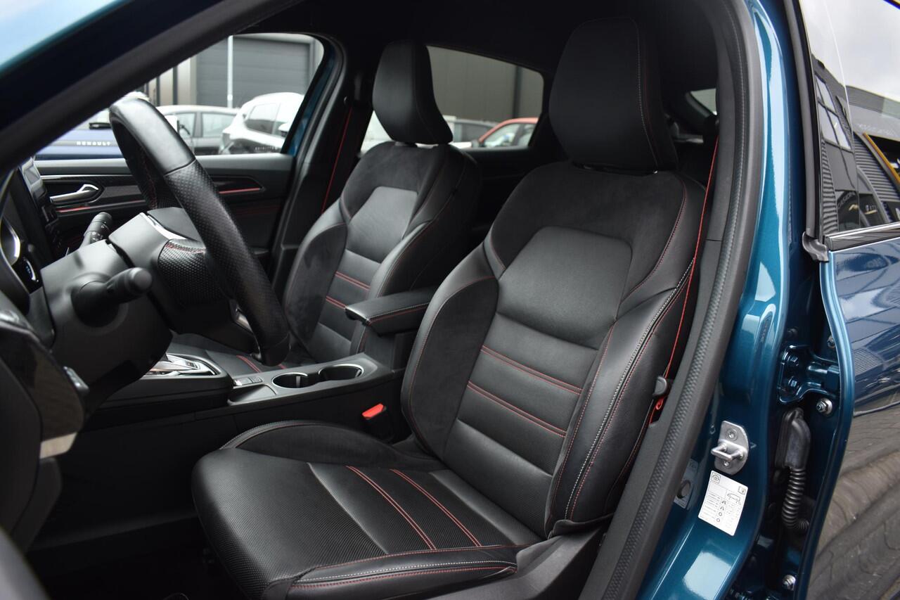 Renault Arkana E-Tech Hybrid 145 RS-Line | CAMERA | STUUR/STOELVERWARMING | NAVI | LEDER | ADAPT. CRUISE CONTROL | CLIMATE CONTROL | PDC | LMV