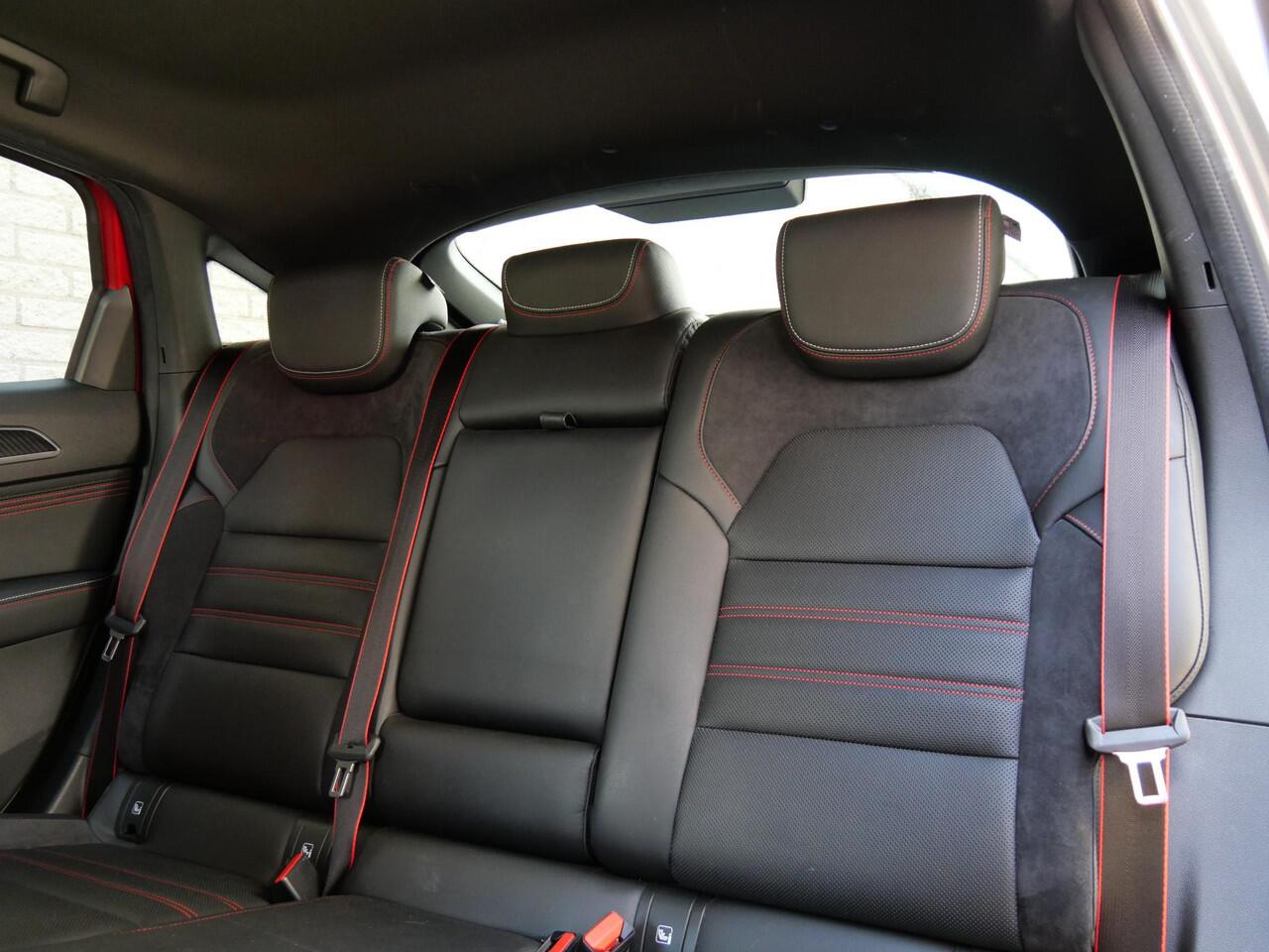 Renault Arkana 1.6 HYBRID R.S. LINE/ LEER/ BOSE/ PACK LOOK/ TREKHAAK