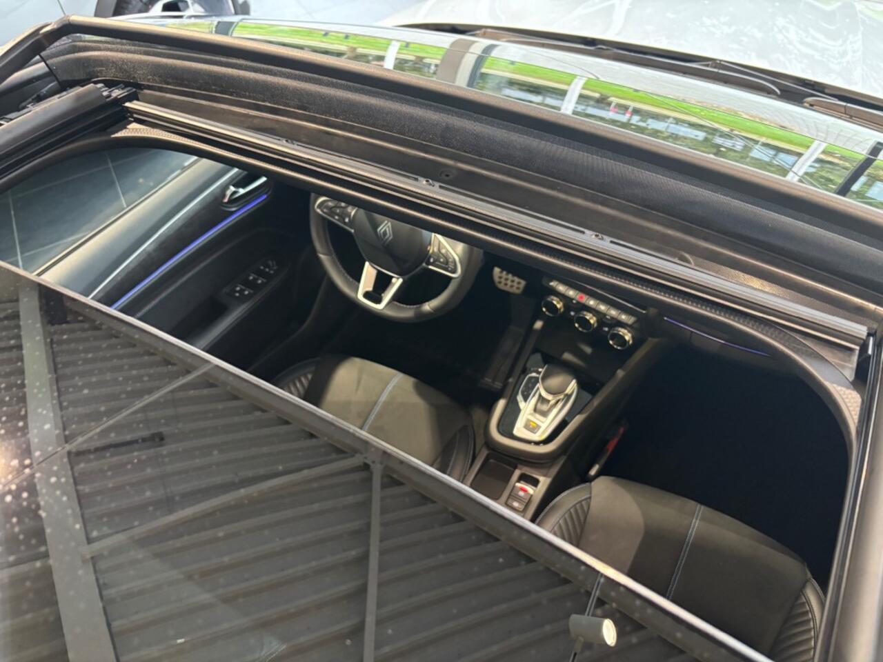 Renault Arkana 1.6 E-Tech Hybrid 145 Esprit Alpine Bose Pano 360 Camera